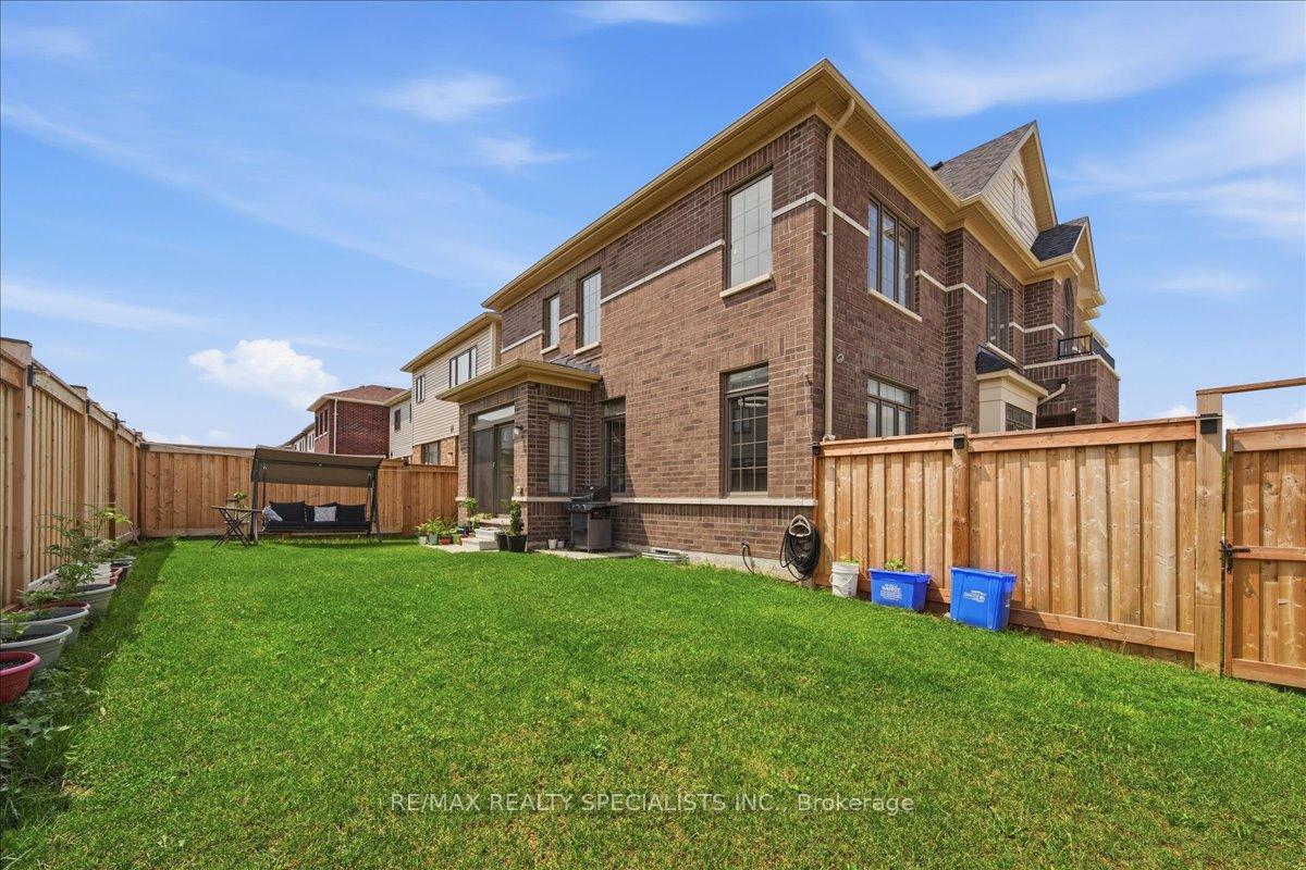 Photo 47 of 120 Durham Avenue, Barrie, Rural Barrie Southeast — HOMEH