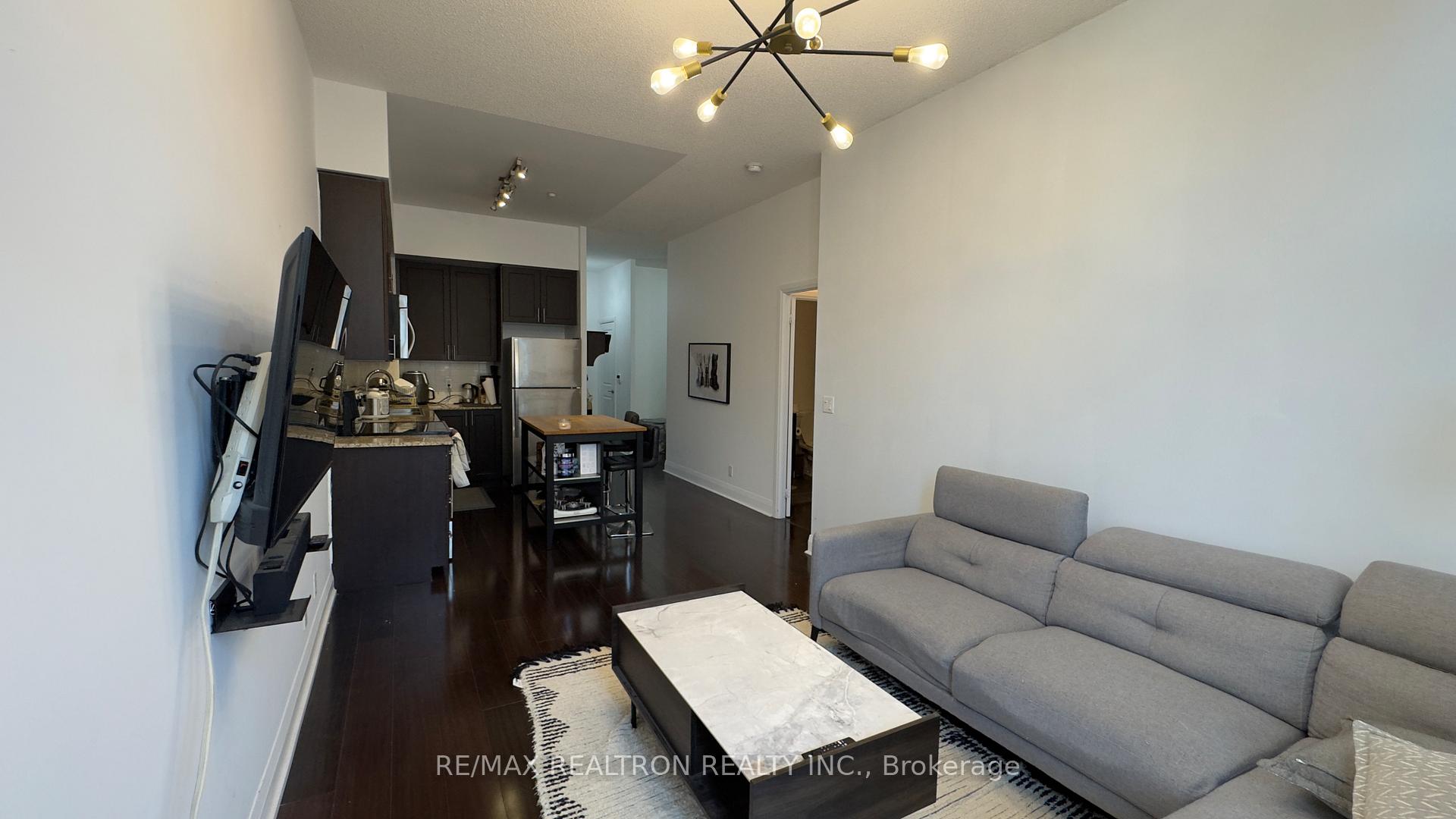 Photo 4 of Unit 116, 376 Highway 7 Road E, Richmond Hill, Doncrest — HOMEH