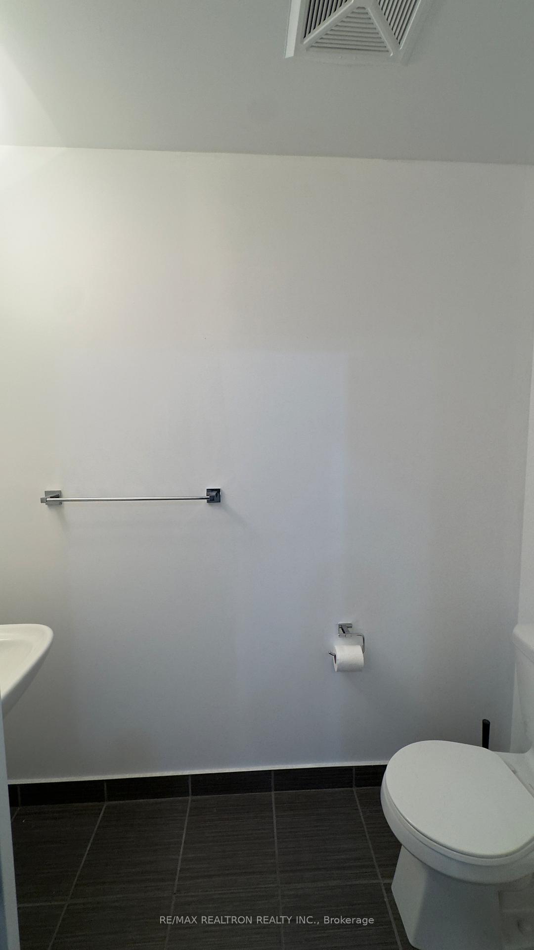 Photo 28 of Unit 116, 376 Highway 7 Road E, Richmond Hill, Doncrest — HOMEH
