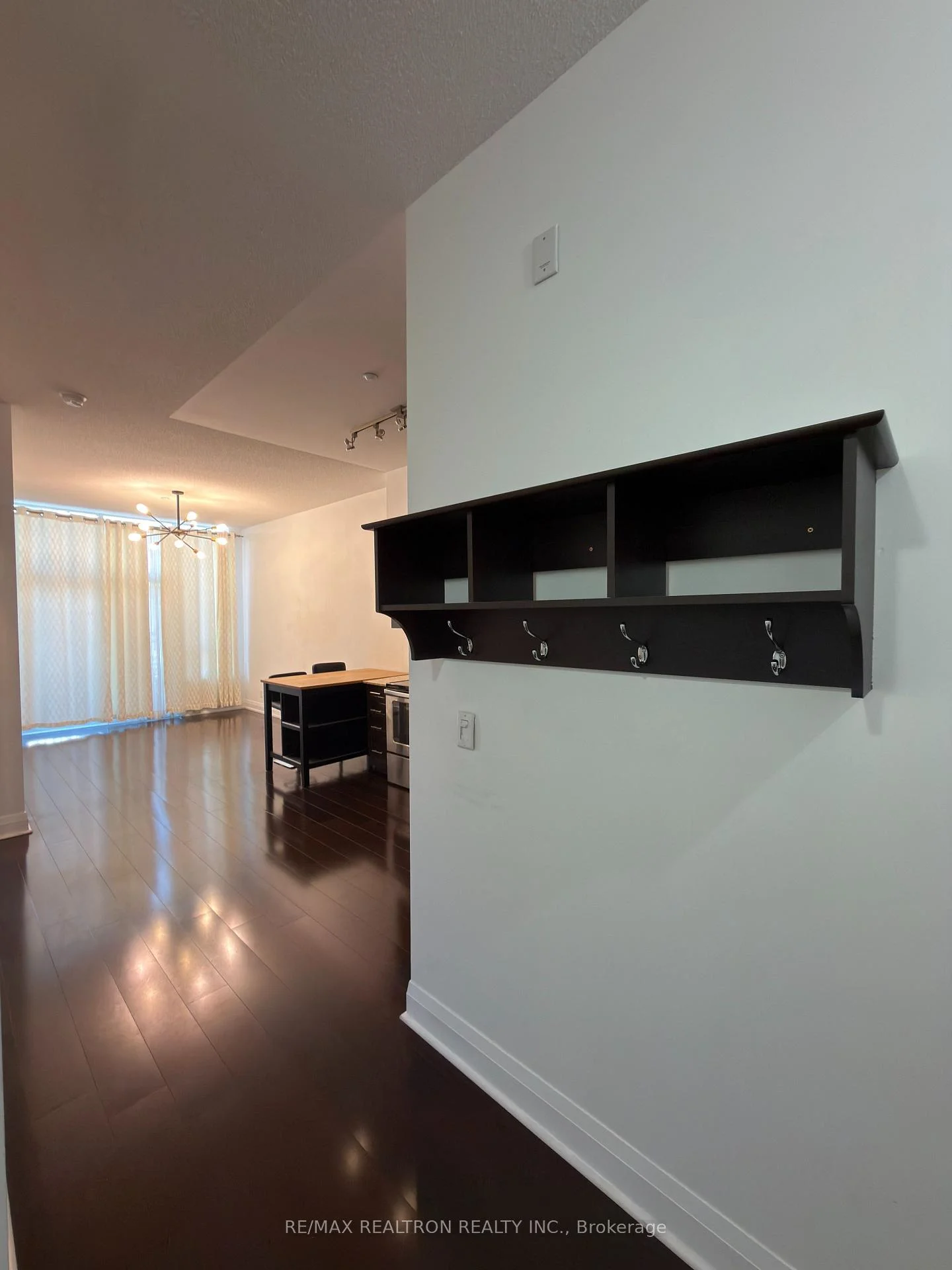 Photo 3 of Unit 116, 376 Highway 7 Road E, Richmond Hill, Doncrest — HOMEH