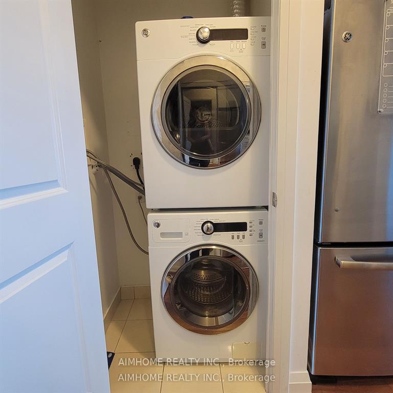 Photo 9 of Unit 829, 7161 Yonge Street, Markham, Grandview — HOMEH