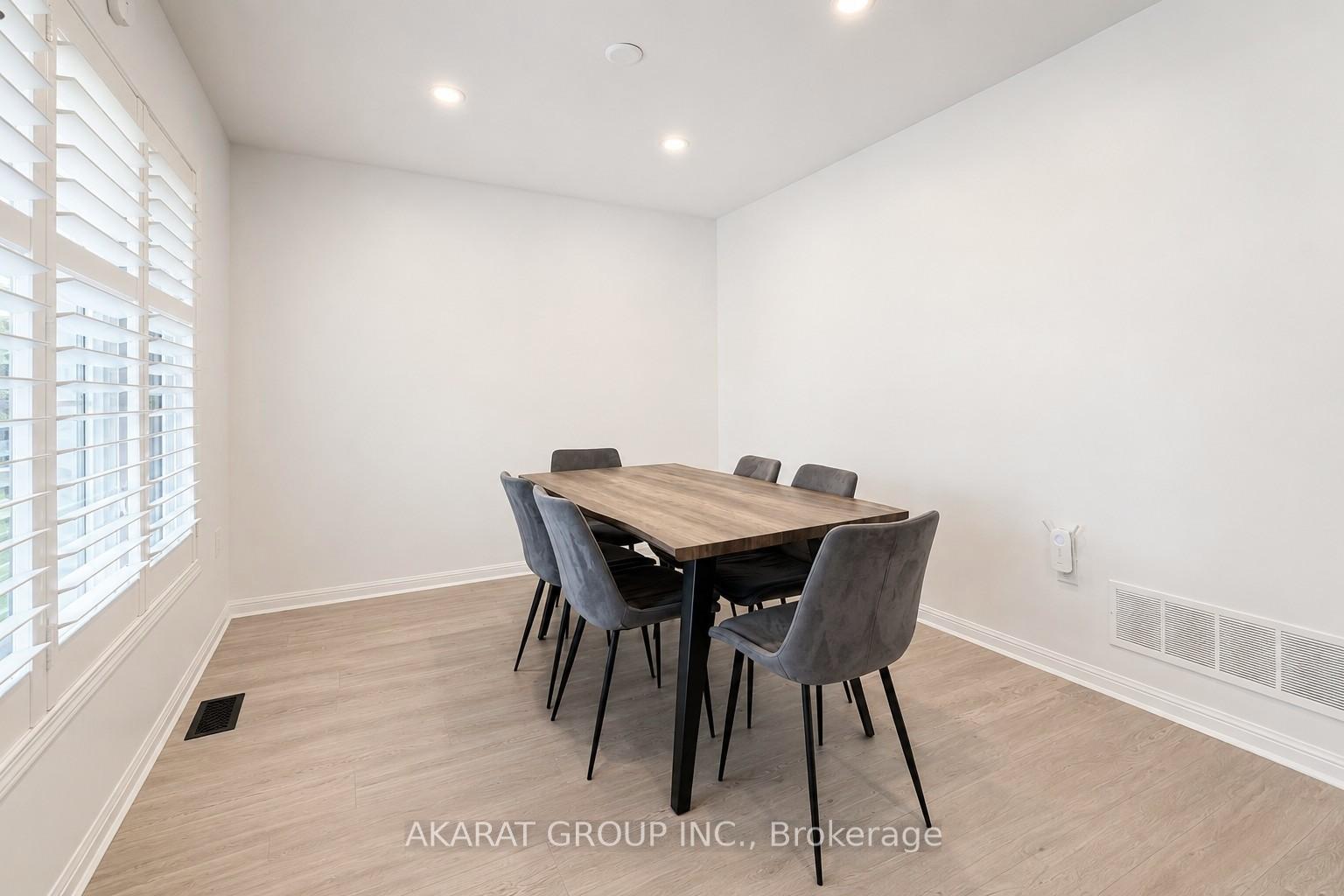 Photo 7 of 4183 Prudham Avenue, Burlington, Alton — HOMEH