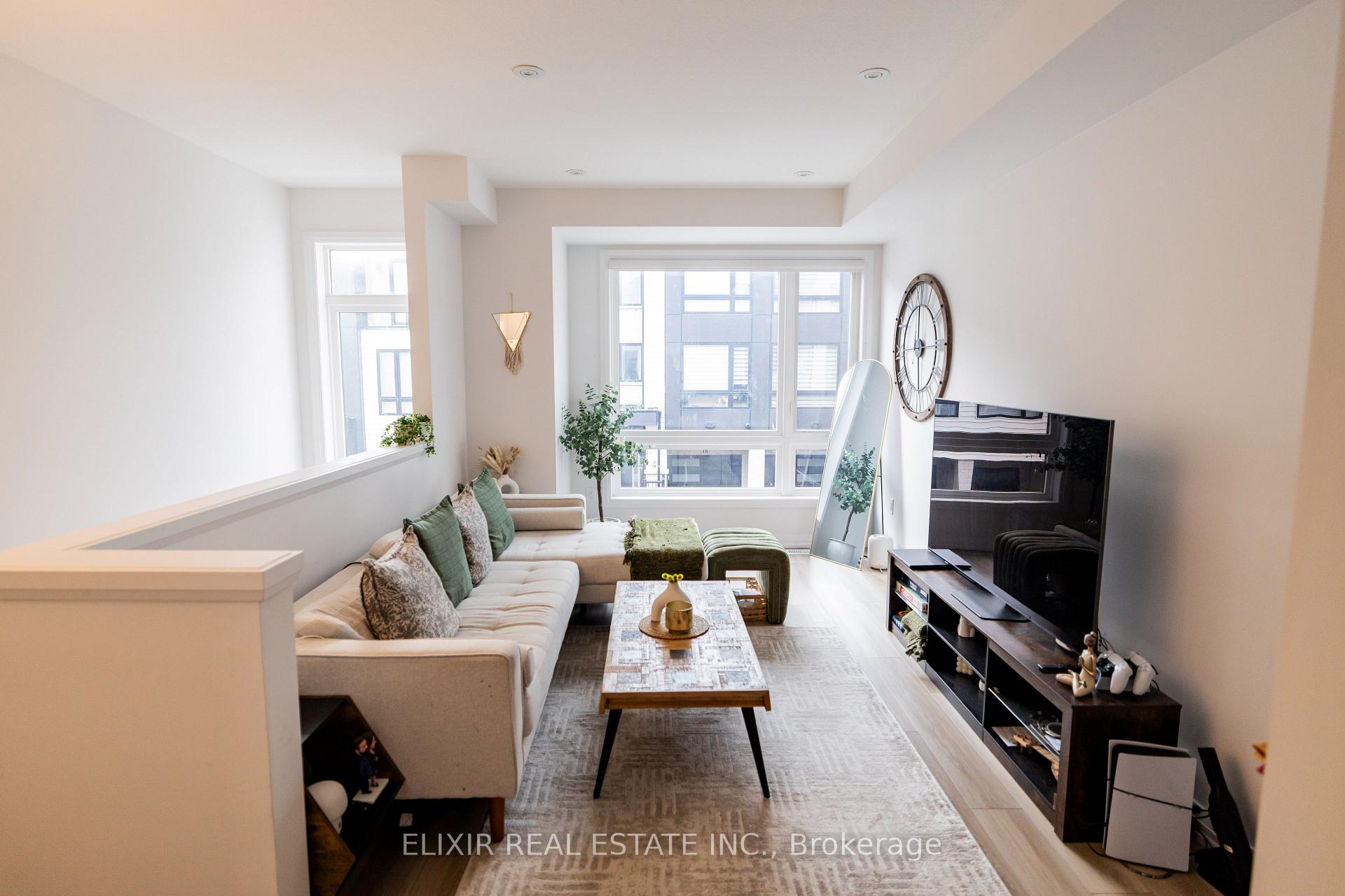 Photo 1 of Unit 48, 55 Tom Brown Drive, Brant, Paris — HOMEH