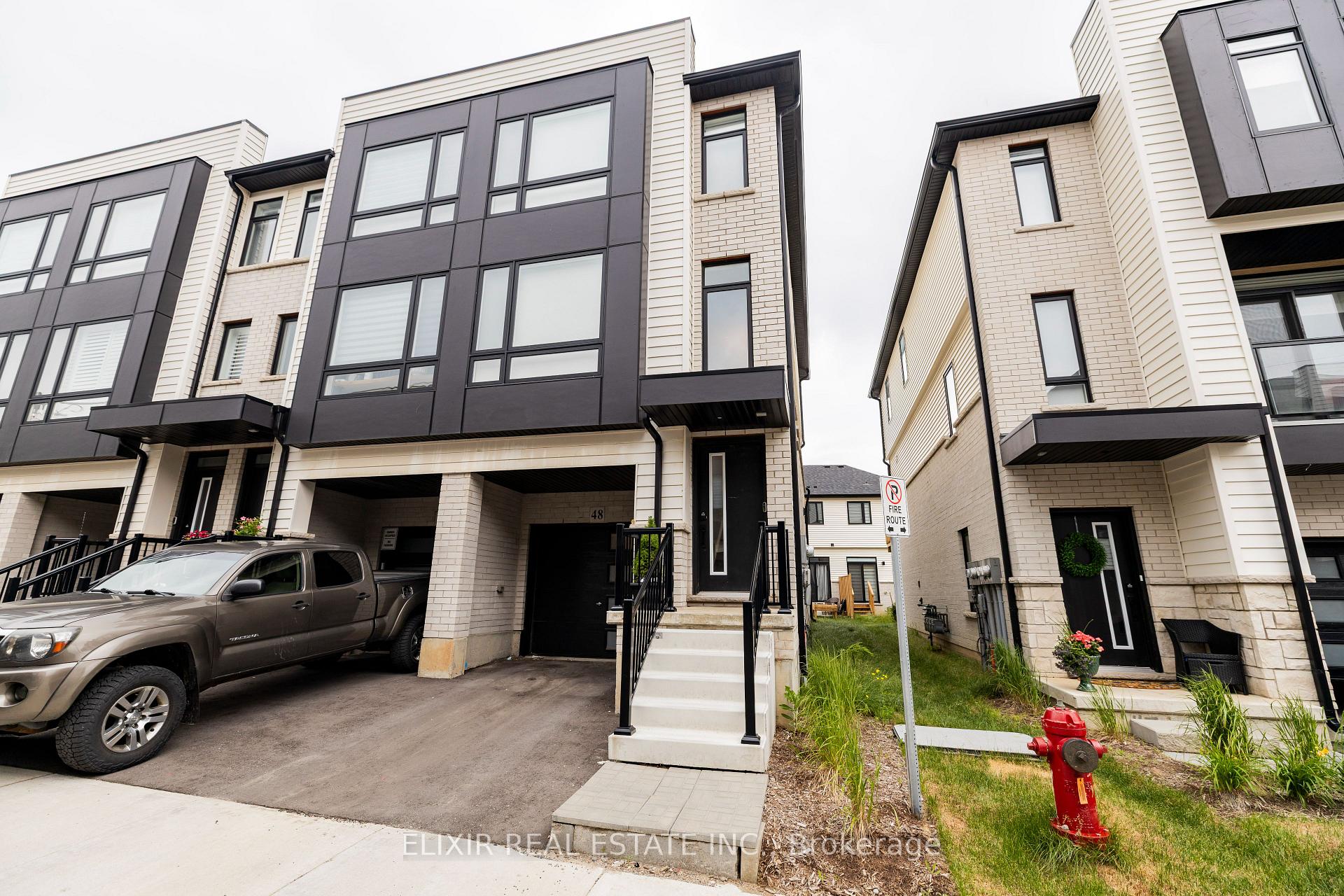 Photo 2 of Unit 48, 55 Tom Brown Drive, Brant, Paris — HOMEH