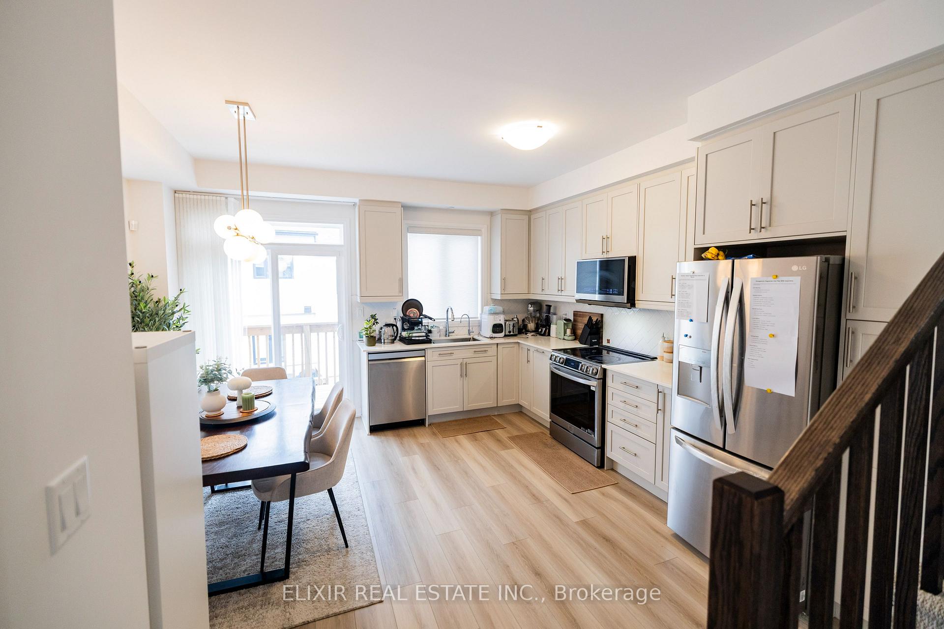 Photo 10 of Unit 48, 55 Tom Brown Drive, Brant, Paris — HOMEH