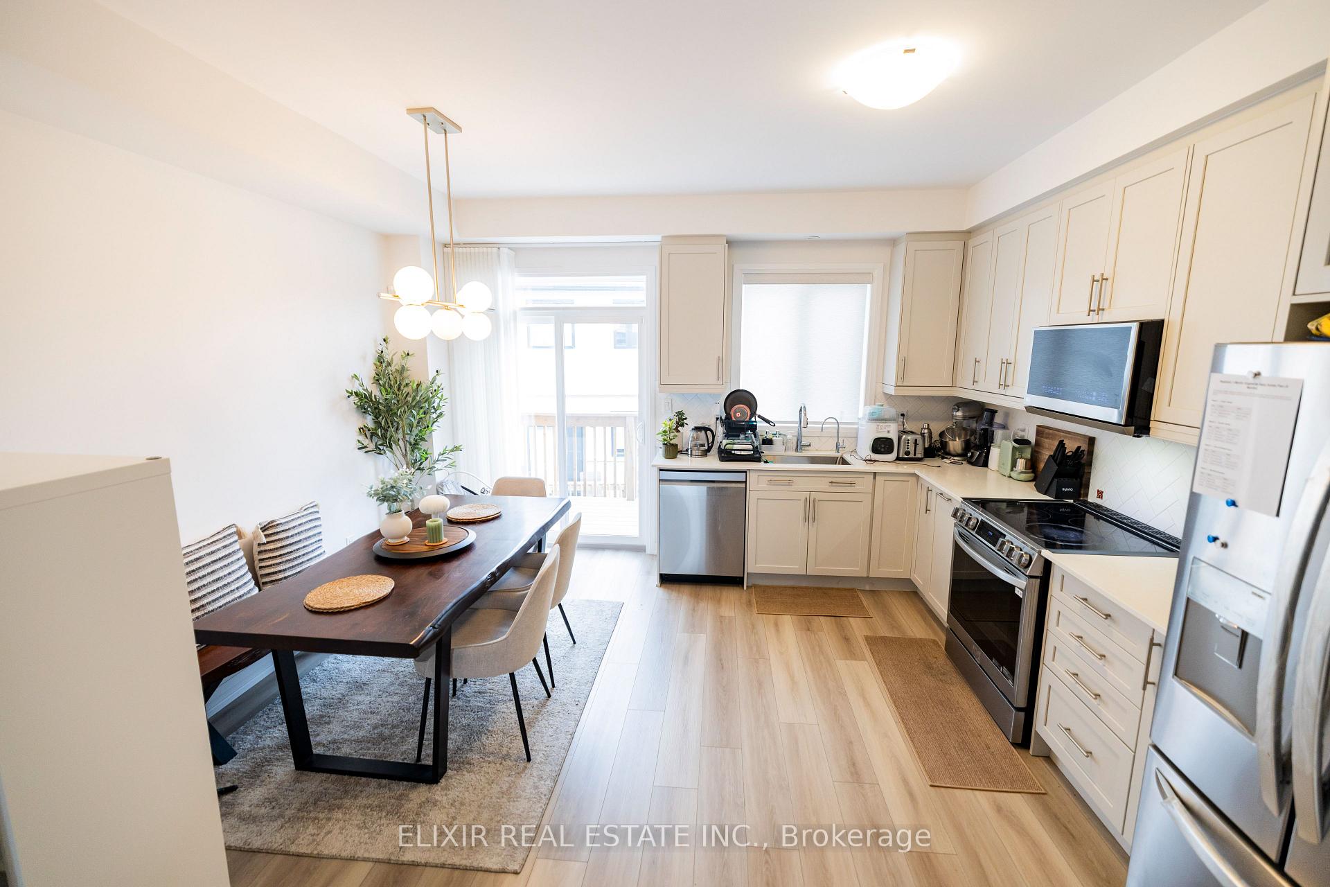 Photo 11 of Unit 48, 55 Tom Brown Drive, Brant, Paris — HOMEH