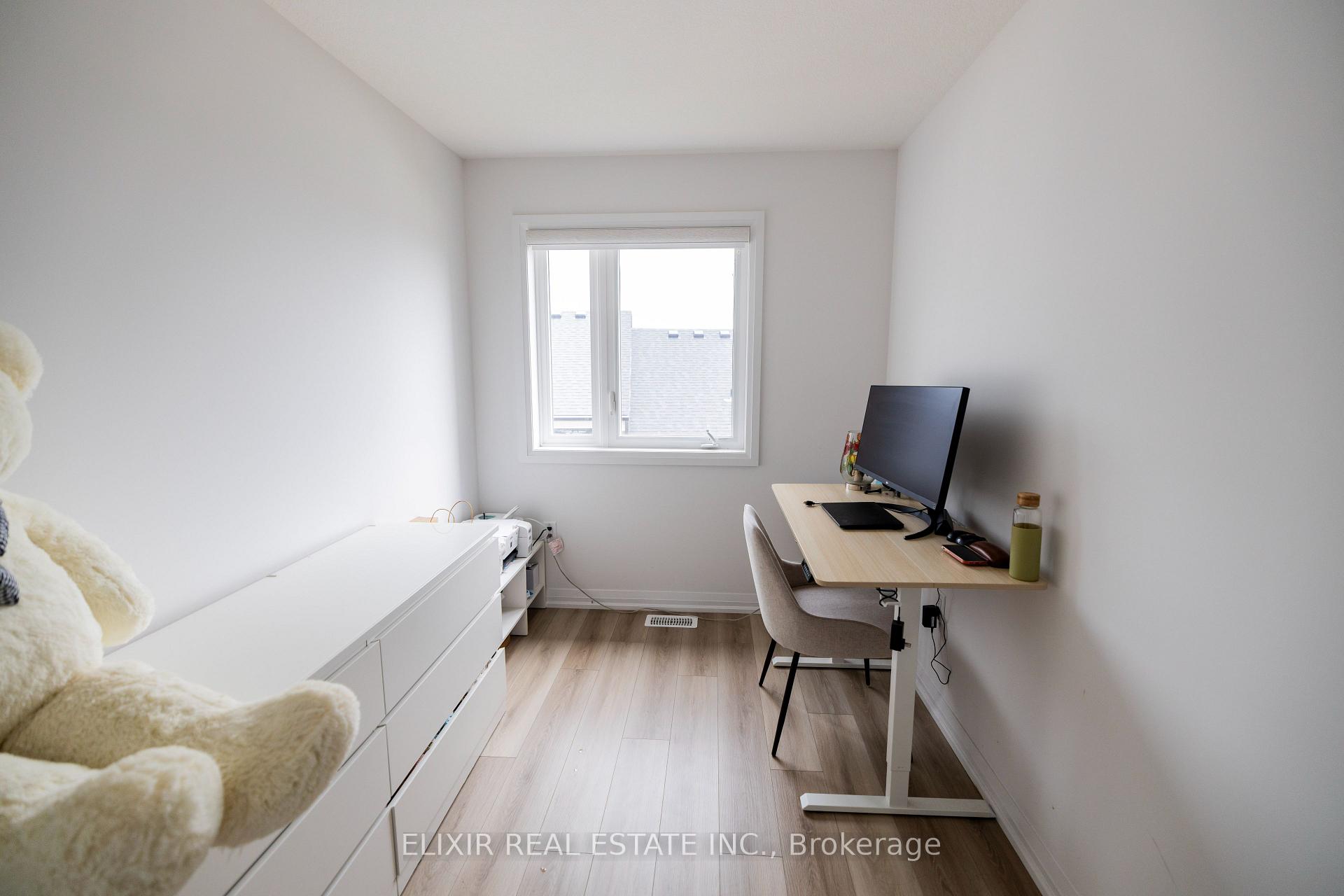 Photo 19 of Unit 48, 55 Tom Brown Drive, Brant, Paris — HOMEH