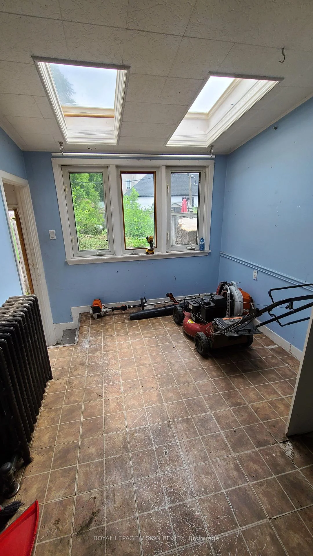 Photo 20 of 43 Jillson Avenue, Toronto, Runnymede-Bloor West Village — HOMEH