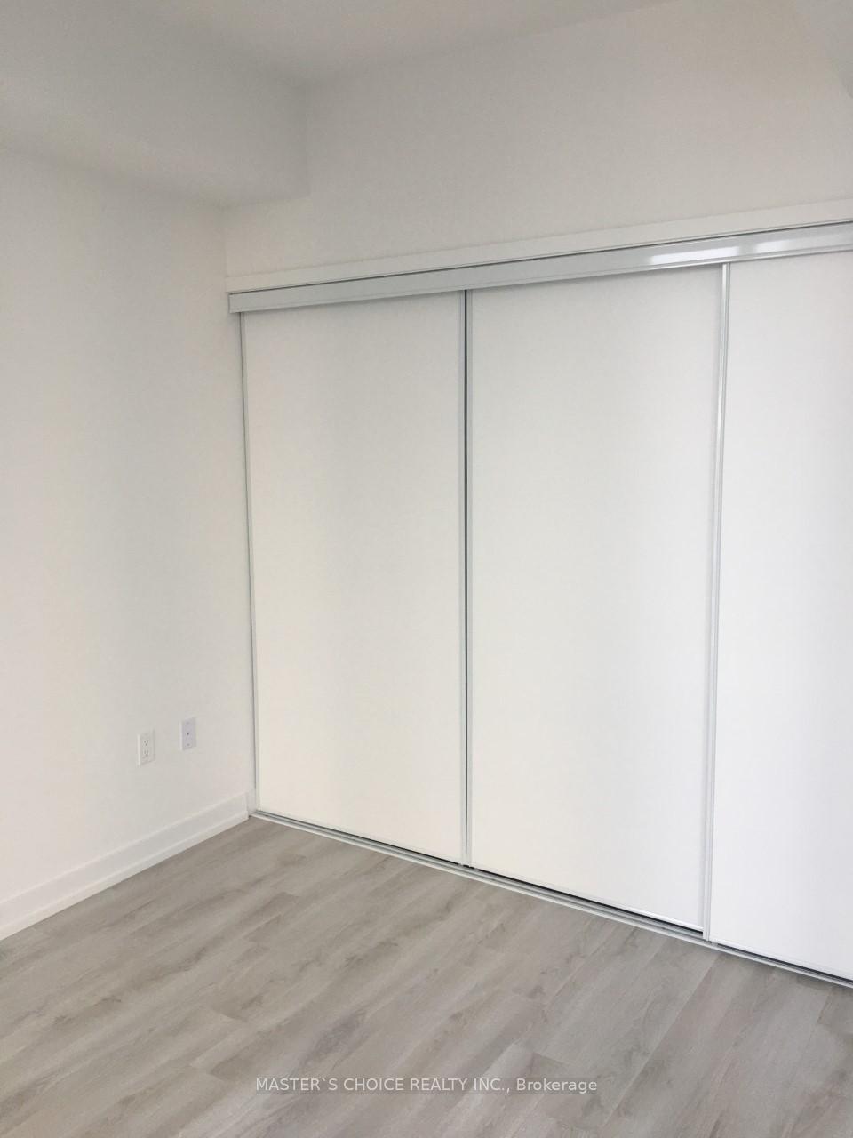 Photo 3 of Unit 804, 33 Helendale Avenue, Toronto, Yonge-Eglinton — HOMEH