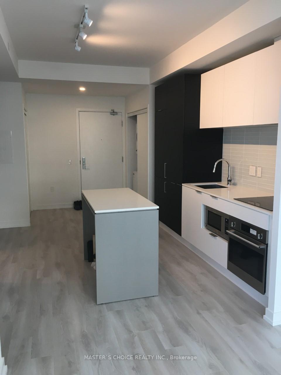 Photo 8 of Unit 804, 33 Helendale Avenue, Toronto, Yonge-Eglinton — HOMEH