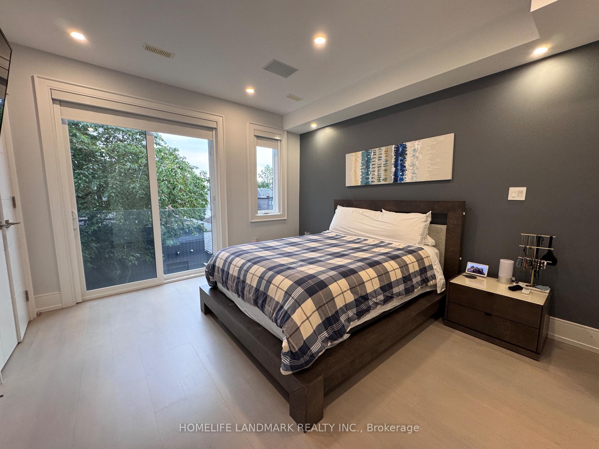 Photo 11 of 17 Hocken Avenue, Toronto, Wychwood — HOMEH