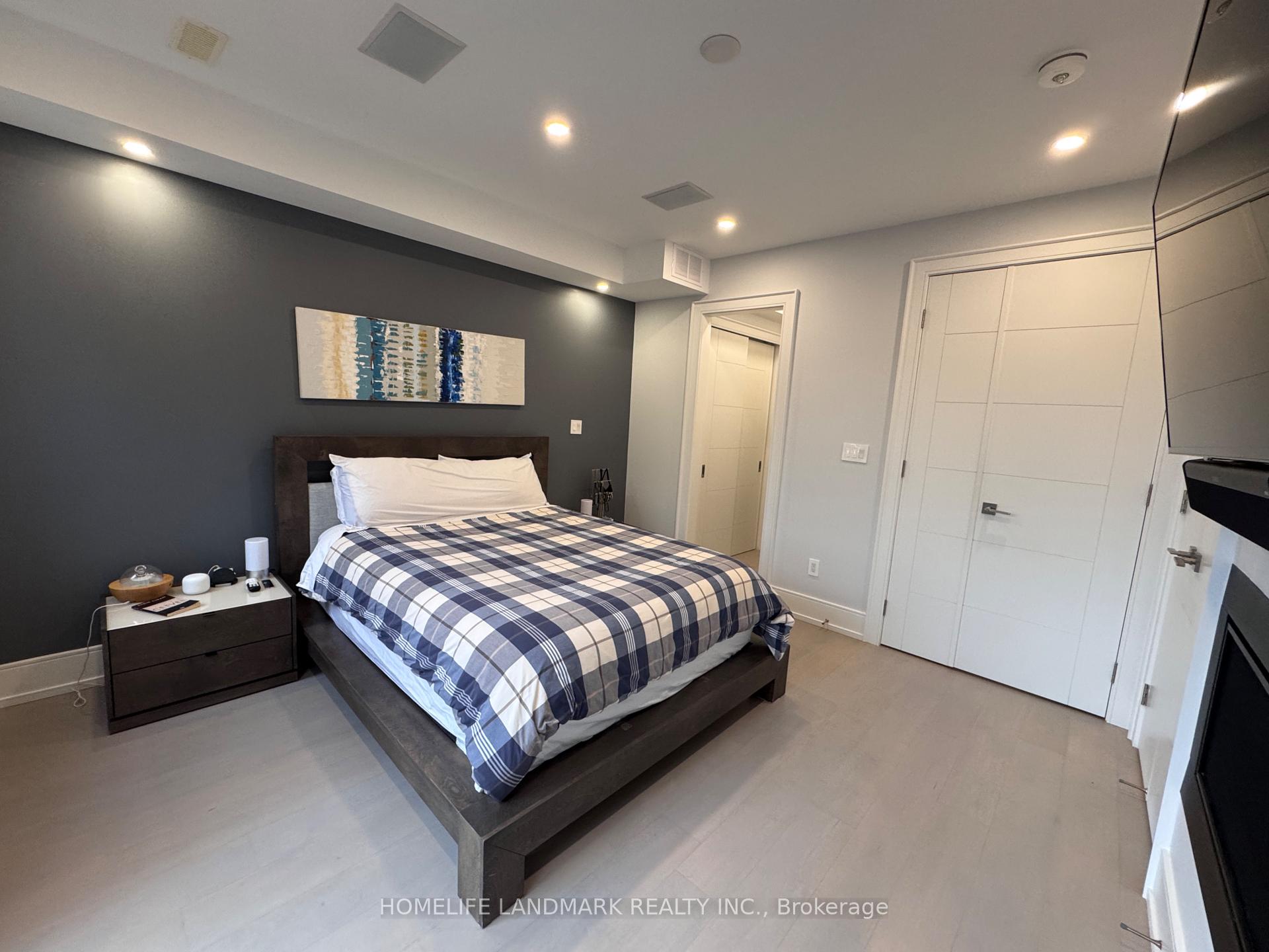 Photo 12 of 17 Hocken Avenue, Toronto, Wychwood — HOMEH