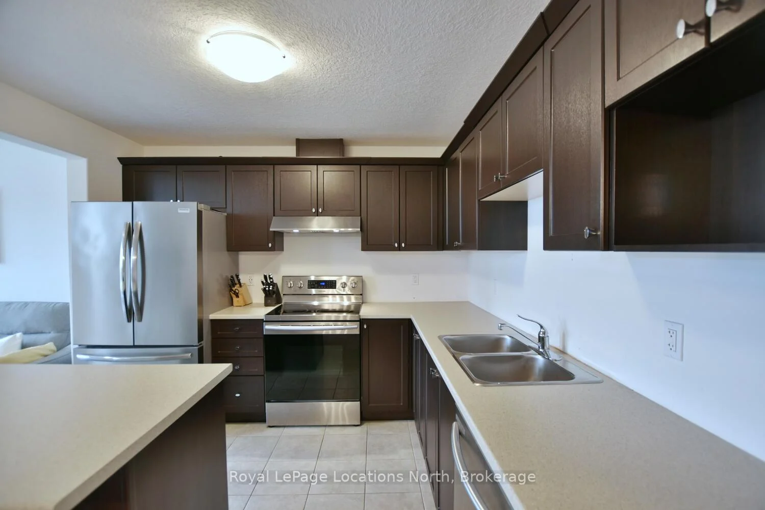 Photo 7 of 29 Archer Avenue, Collingwood — HOMEH