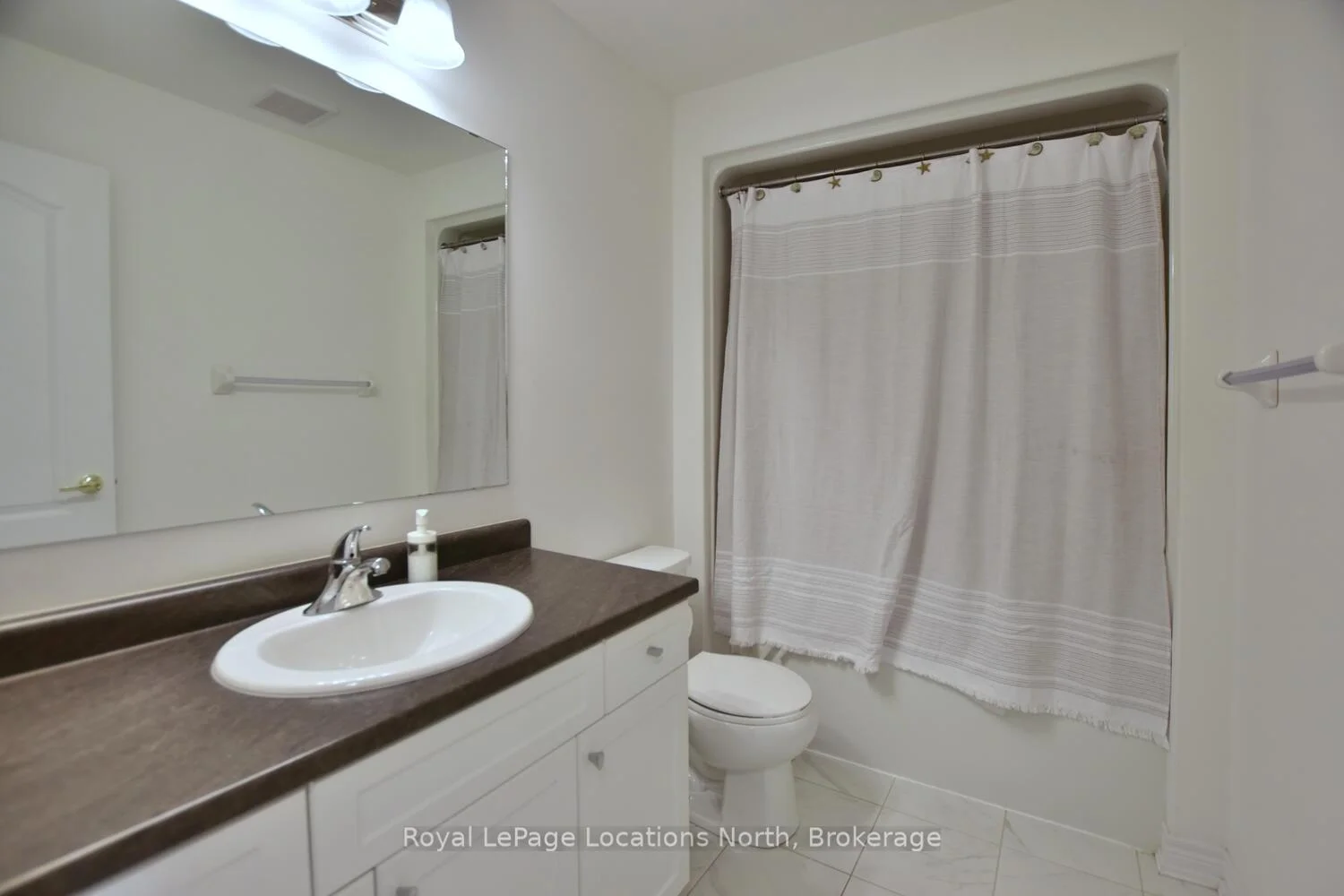 Photo 11 of 29 Archer Avenue, Collingwood — HOMEH