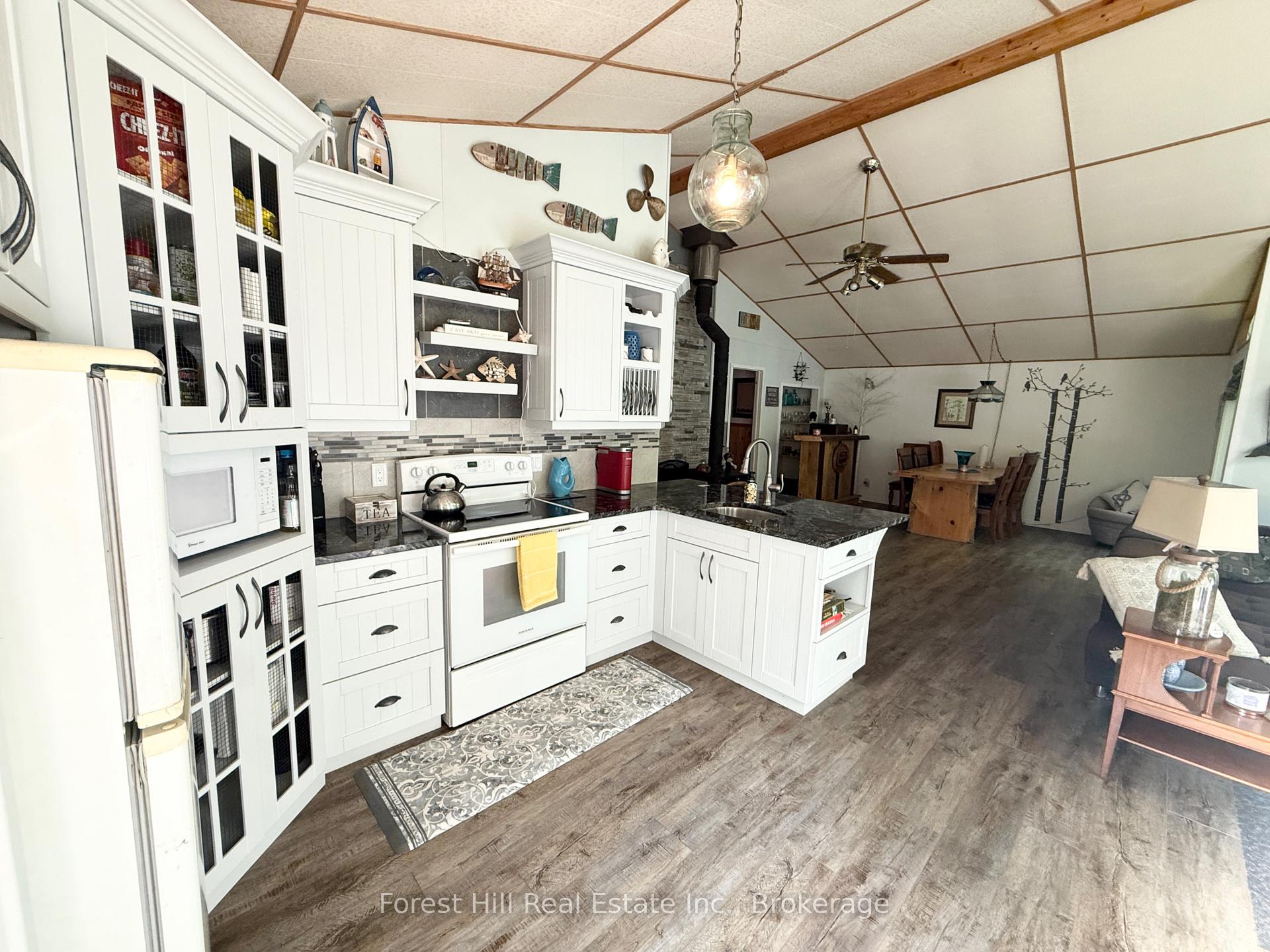 Photo 22 of 935 Limberlost Road, Parry Sound Remote Area, Restoule — HOMEH