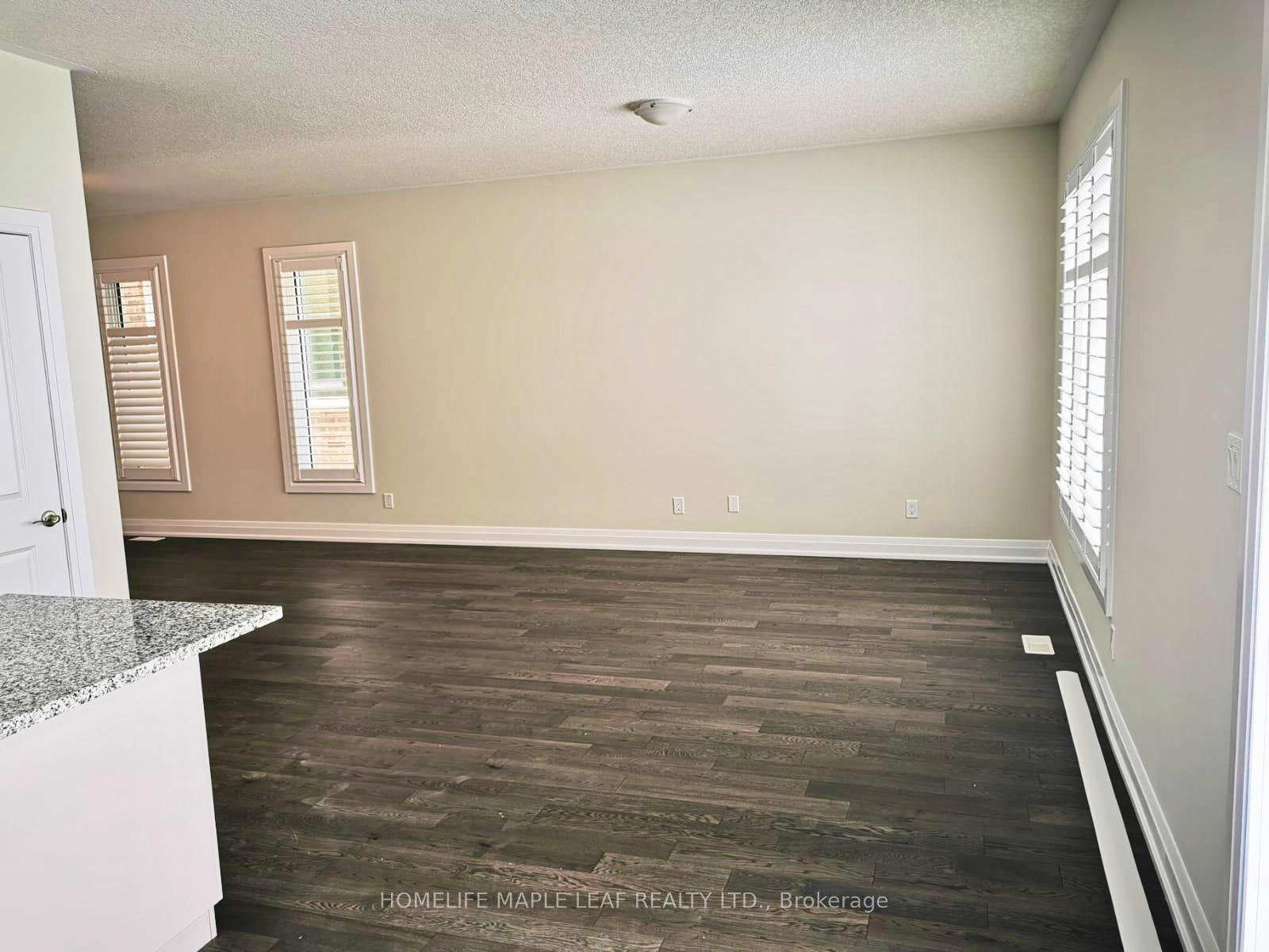 Photo 16 of 917 Valencia Court, Kitchener, Huron Park — HOMEH