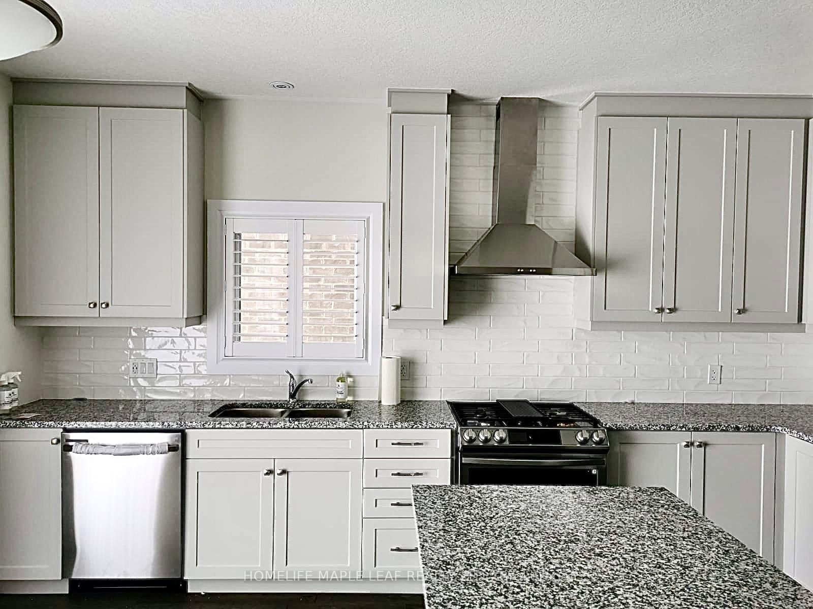 Photo 18 of 917 Valencia Court, Kitchener, Huron Park — HOMEH