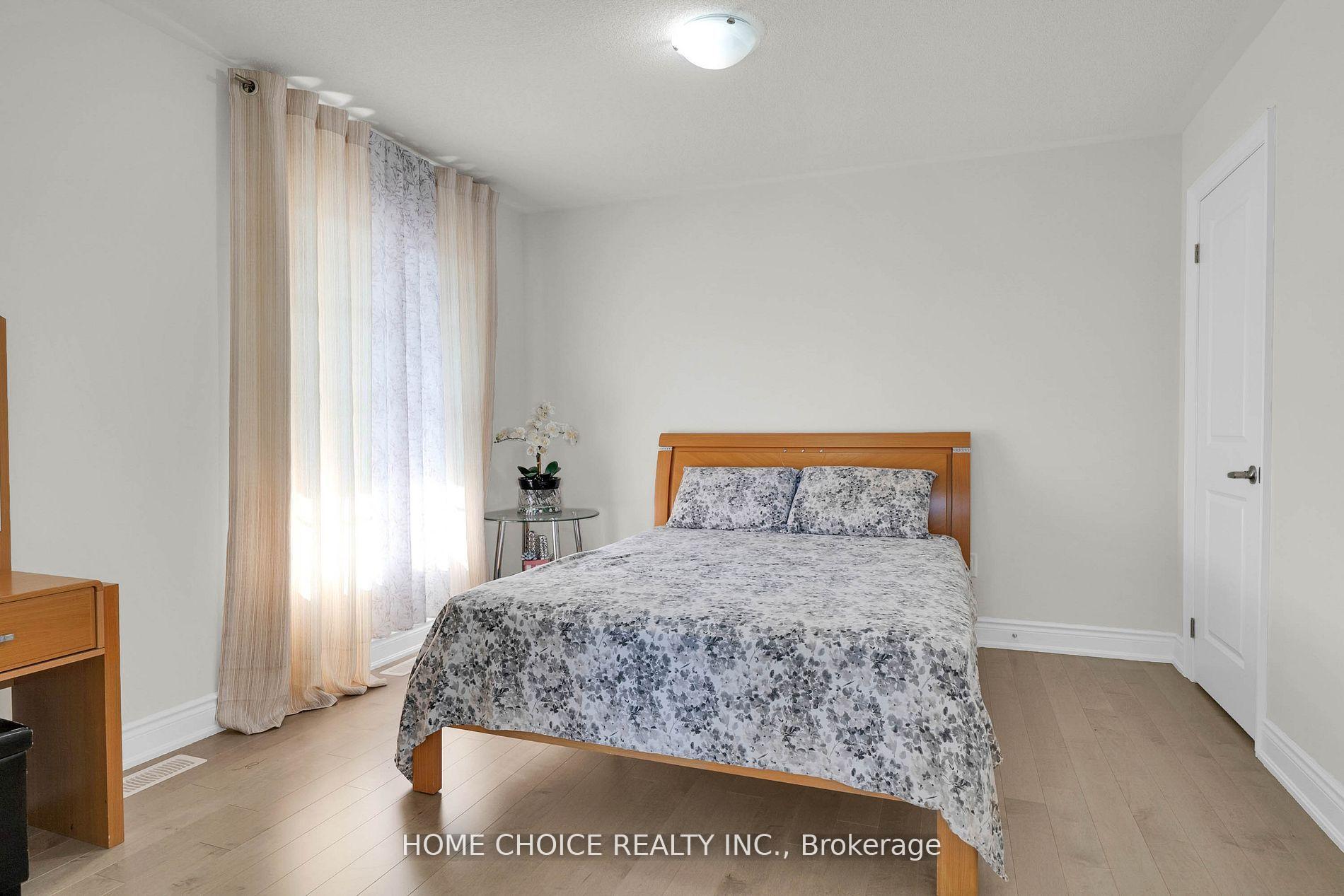 Photo 27 of 22 Ludlow Drive E, Barrie, Rural Barrie Southeast — HOMEH