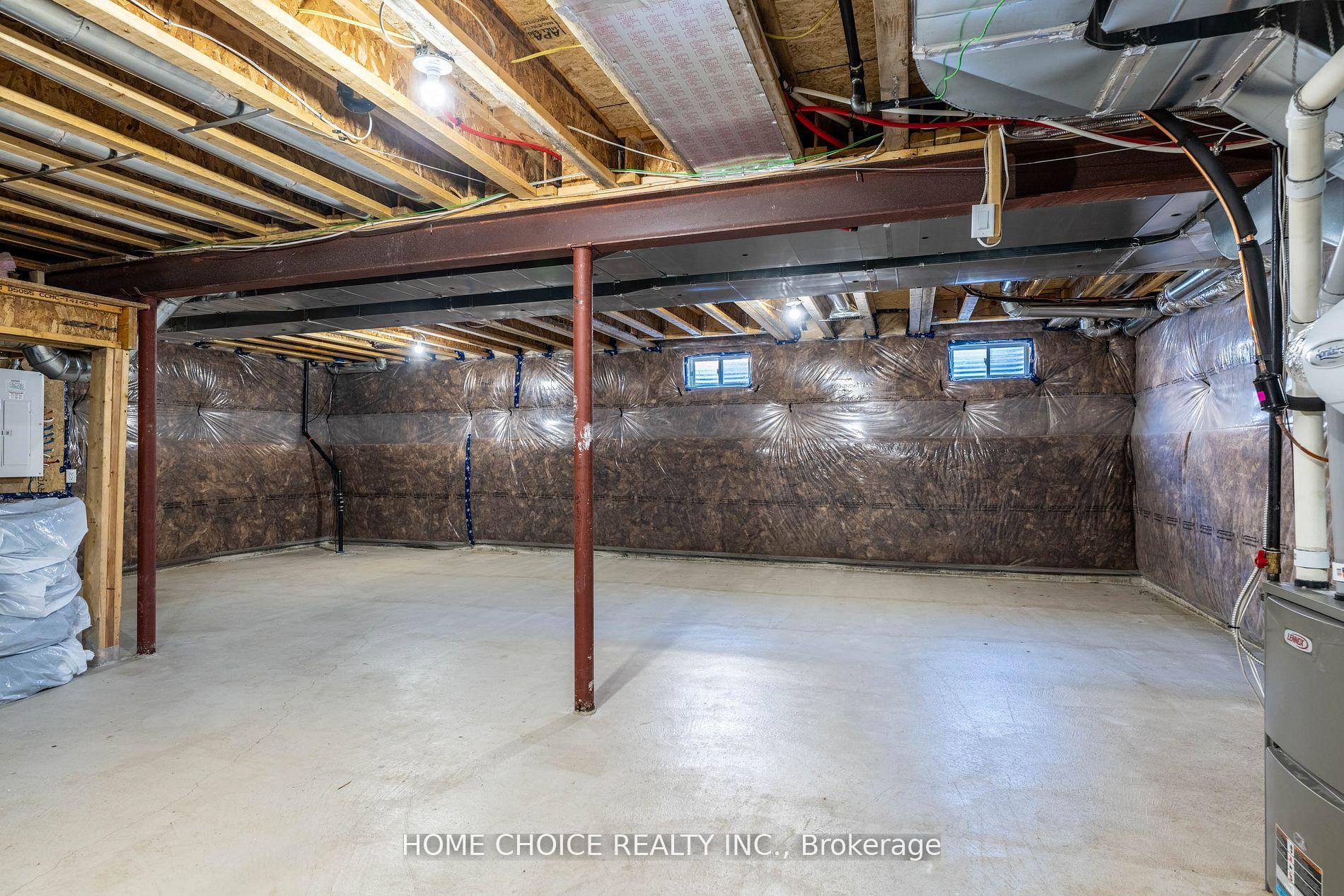 Photo 34 of 22 Ludlow Drive E, Barrie, Rural Barrie Southeast — HOMEH