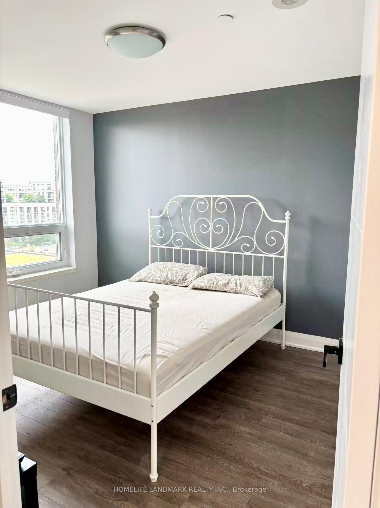 Photo 4 of Unit 903, 18 Uptown Drive, Markham, Unionville — HOMEH