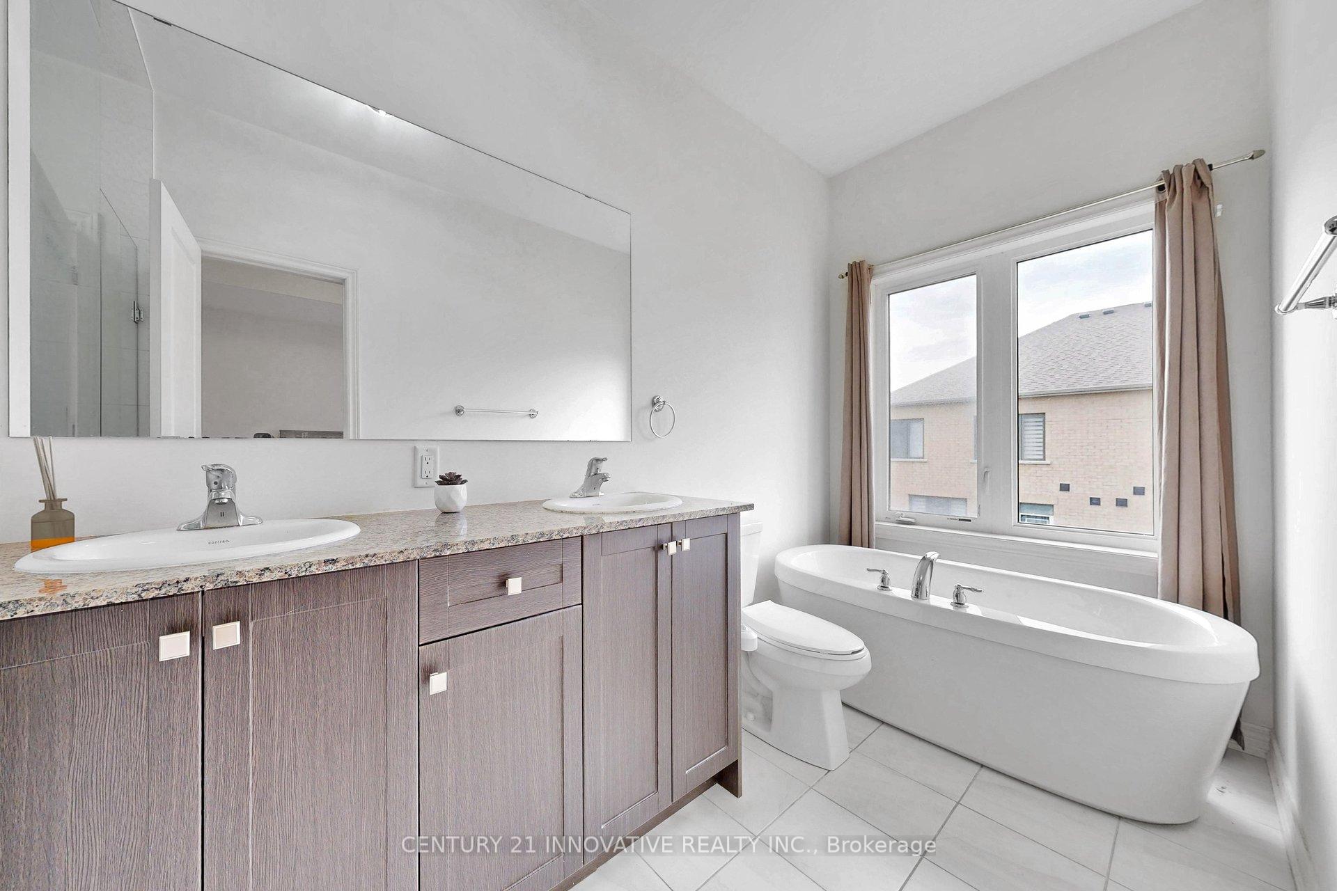 Photo 28 of 28 Conarty Crescent, Whitby, Rural Whitby — HOMEH