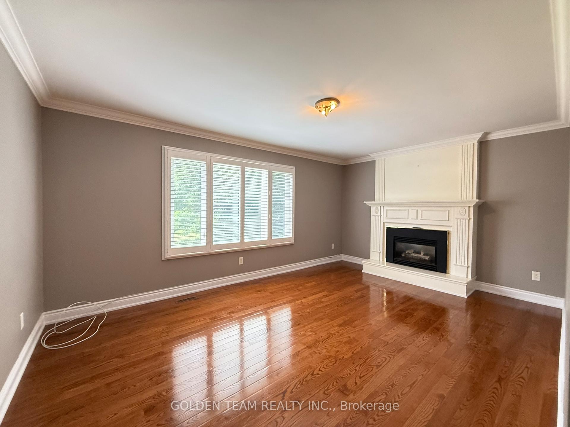 Photo 23 of 195 Waterside Crescent, Vaughan, Maple — HOMEH