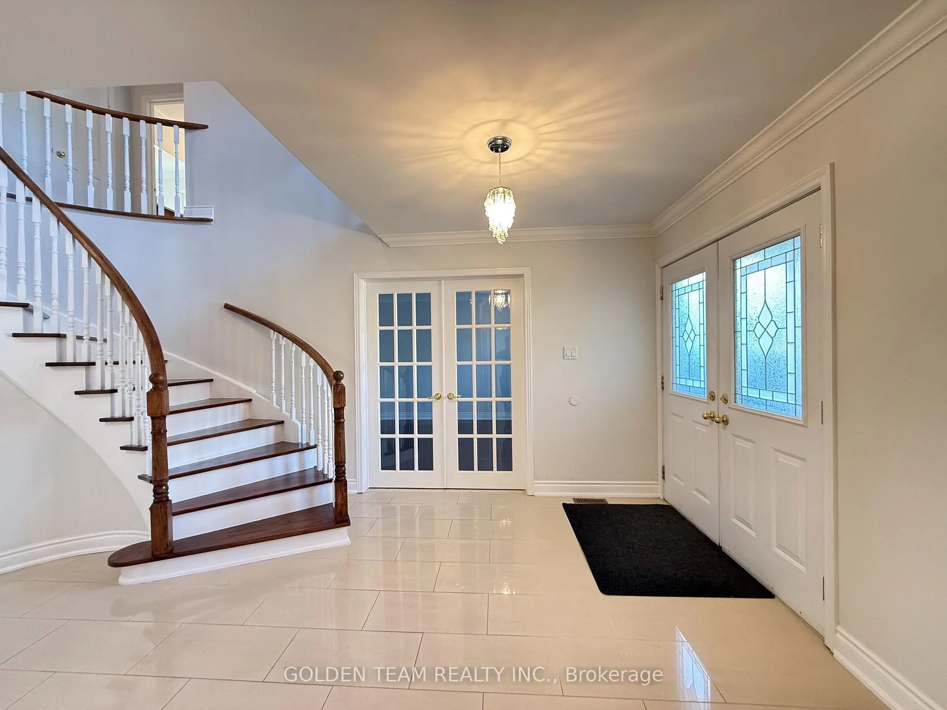 Photo 20 of 195 Waterside Crescent, Vaughan, Maple — HOMEH