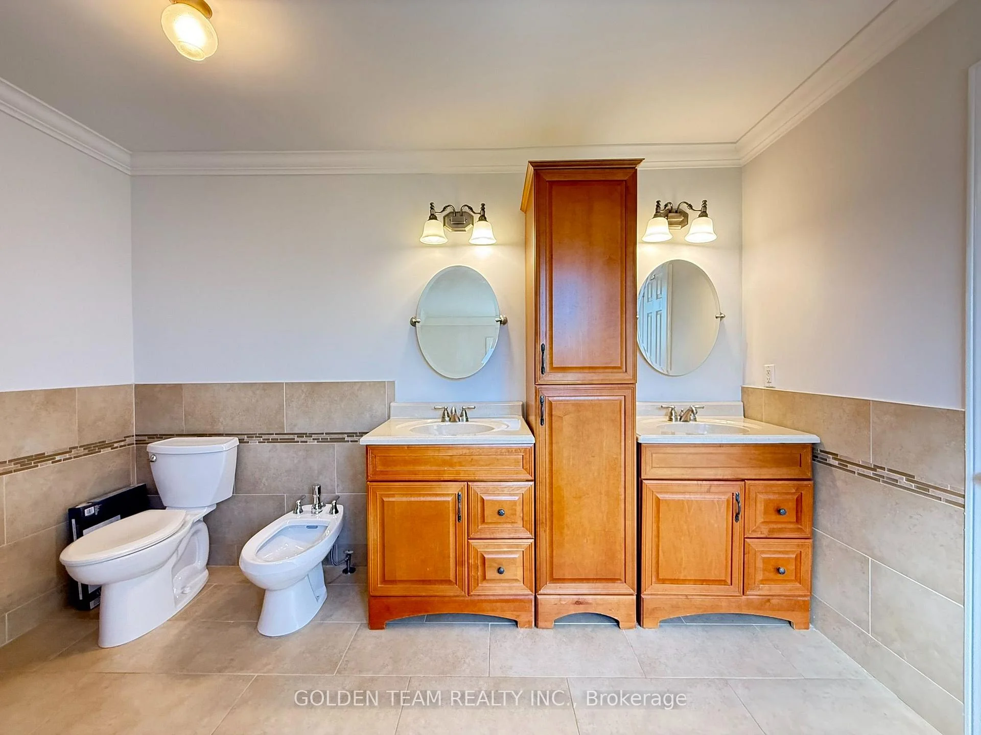 Photo 60 of 195 Waterside Crescent, Vaughan, Maple — HOMEH