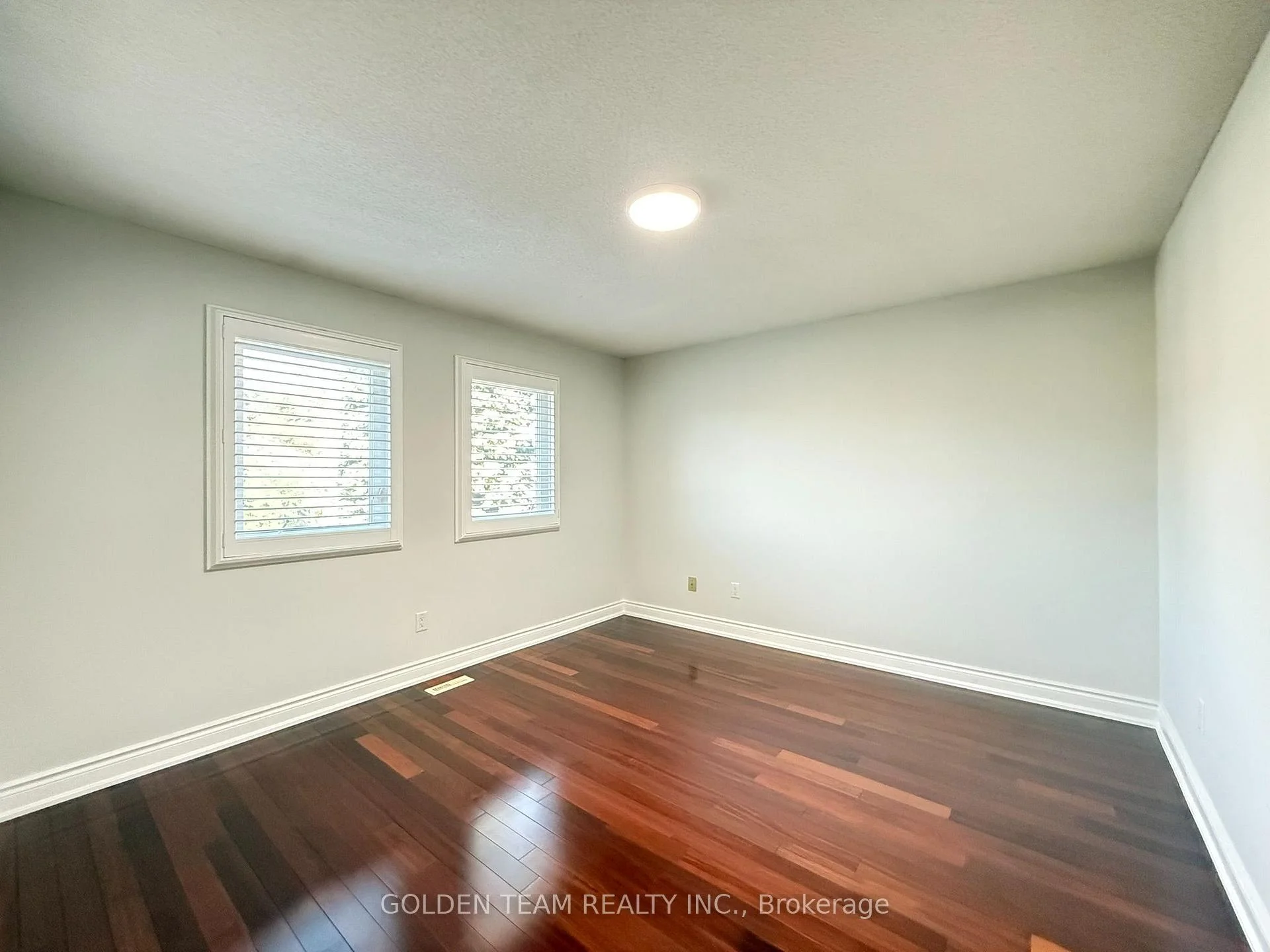 Photo 68 of 195 Waterside Crescent, Vaughan, Maple — HOMEH