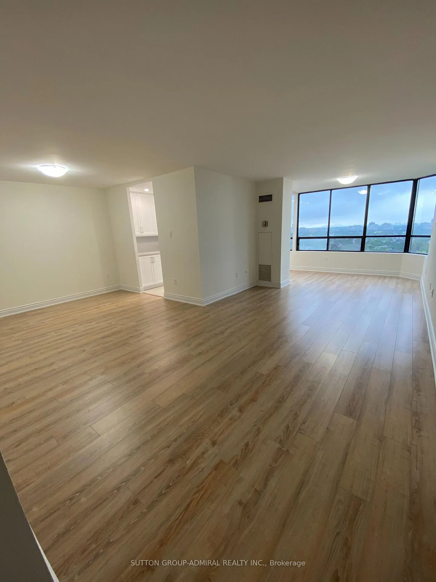 Photo 1 of Unit 1505, 7601 Bathurst Street E, Vaughan, Crestwood-Springfarm-Yorkhill — HOMEH