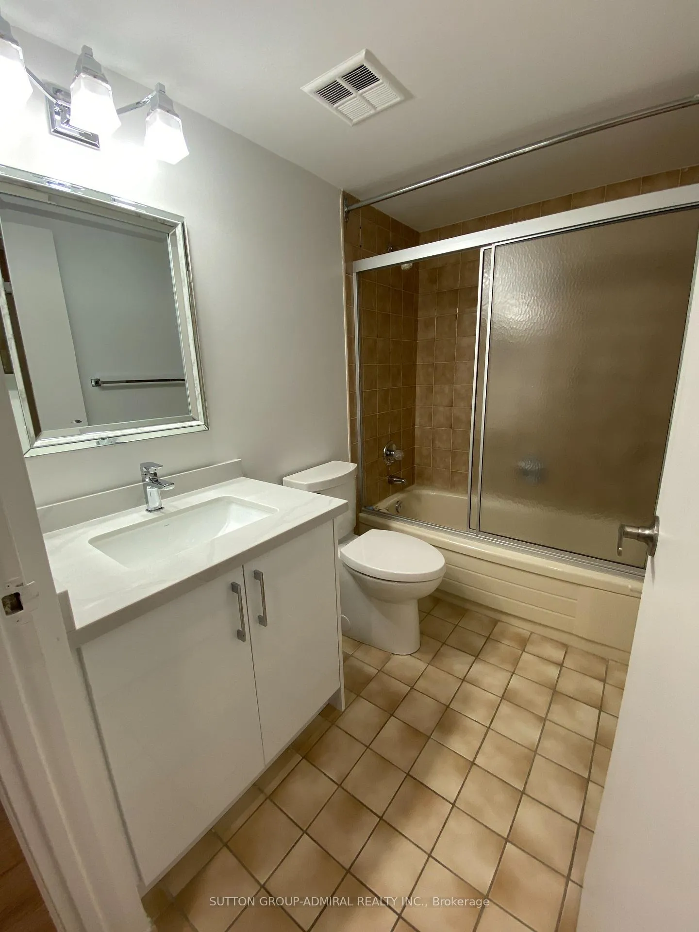 Photo 11 of Unit 1505, 7601 Bathurst Street E, Vaughan, Crestwood-Springfarm-Yorkhill — HOMEH