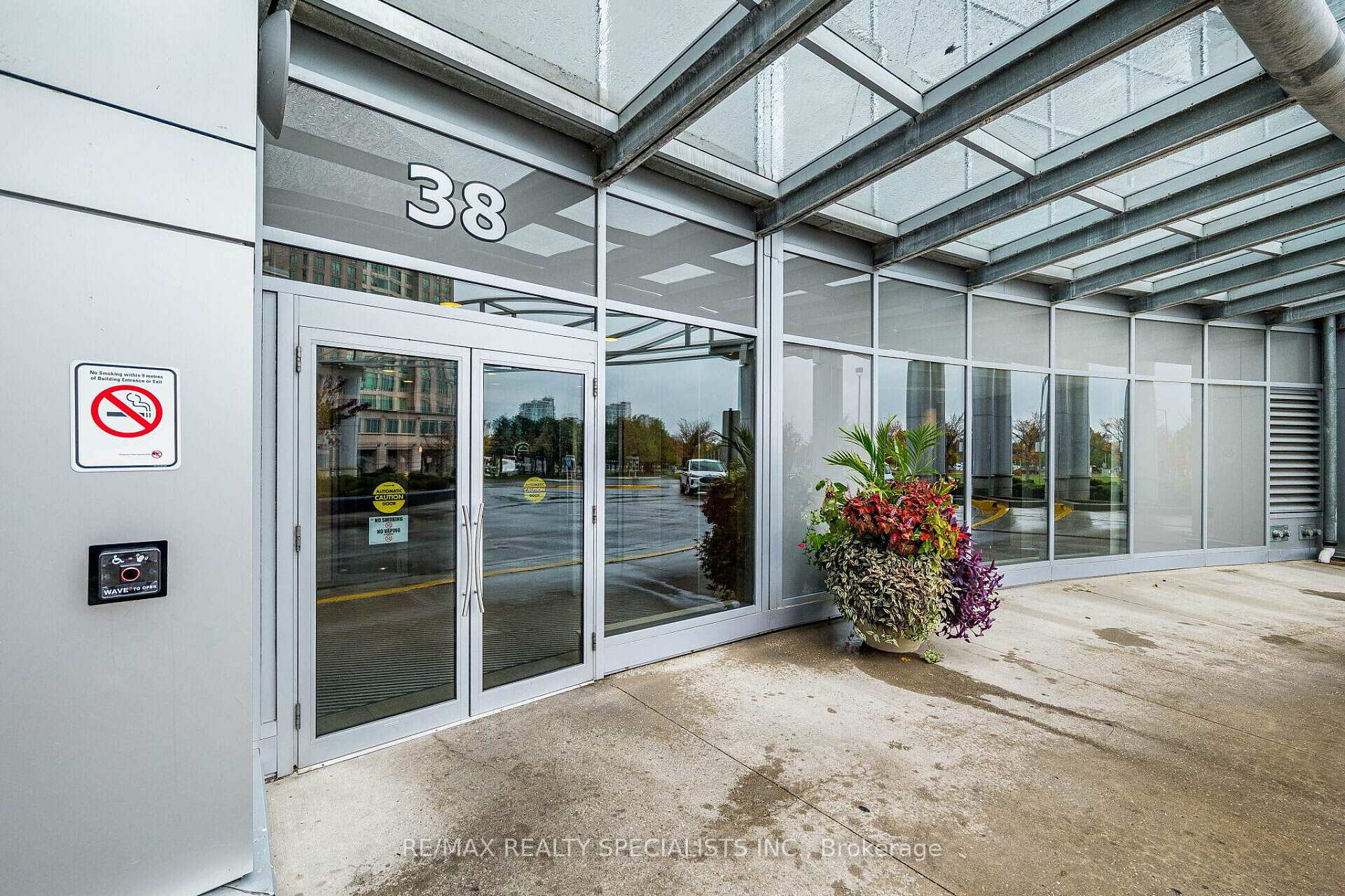 Photo 5 of Unit 2803, 38 Lee Centre Drive, Scarborough, Woburn — HOMEH