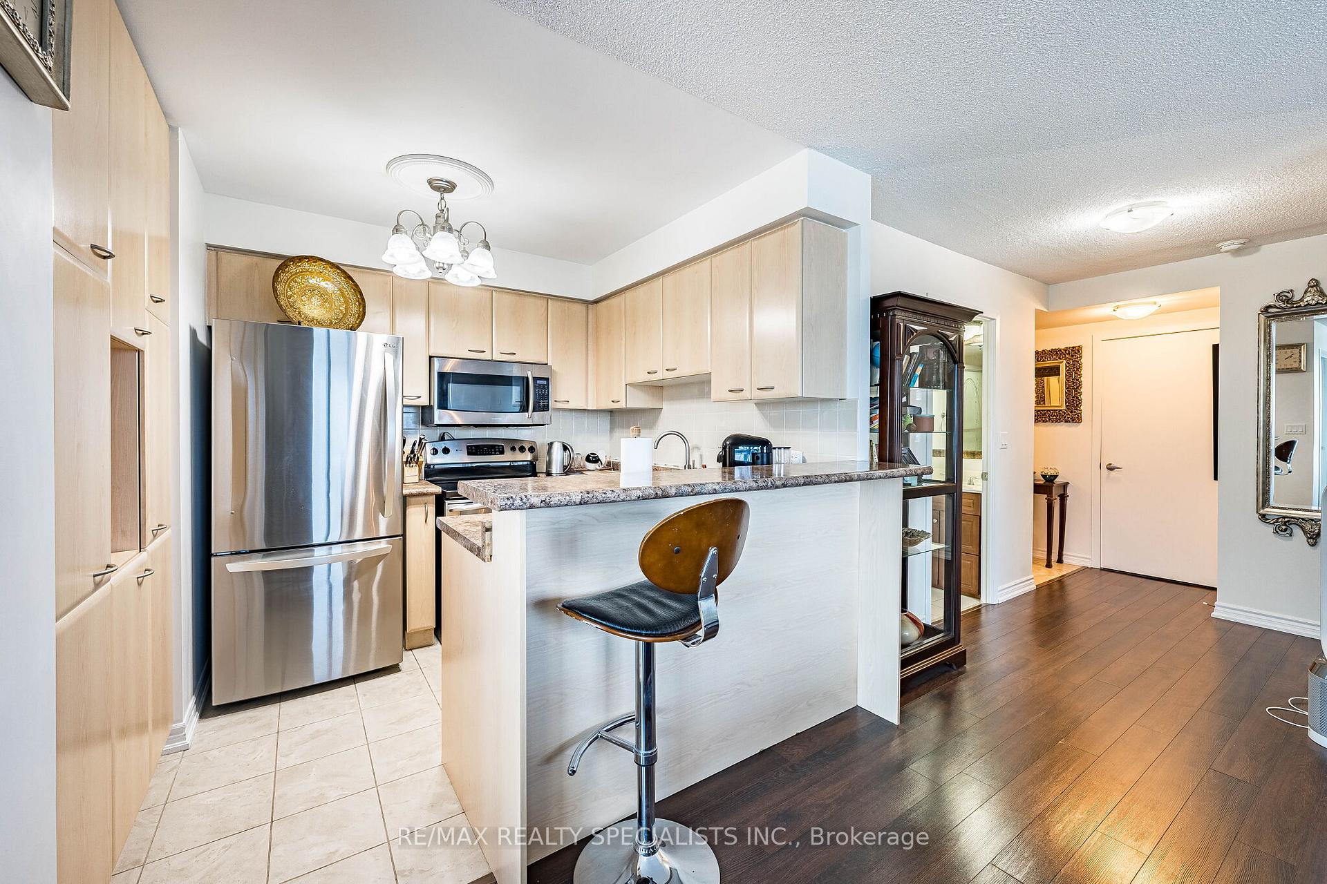 Photo 20 of Unit 2803, 38 Lee Centre Drive, Scarborough, Woburn — HOMEH