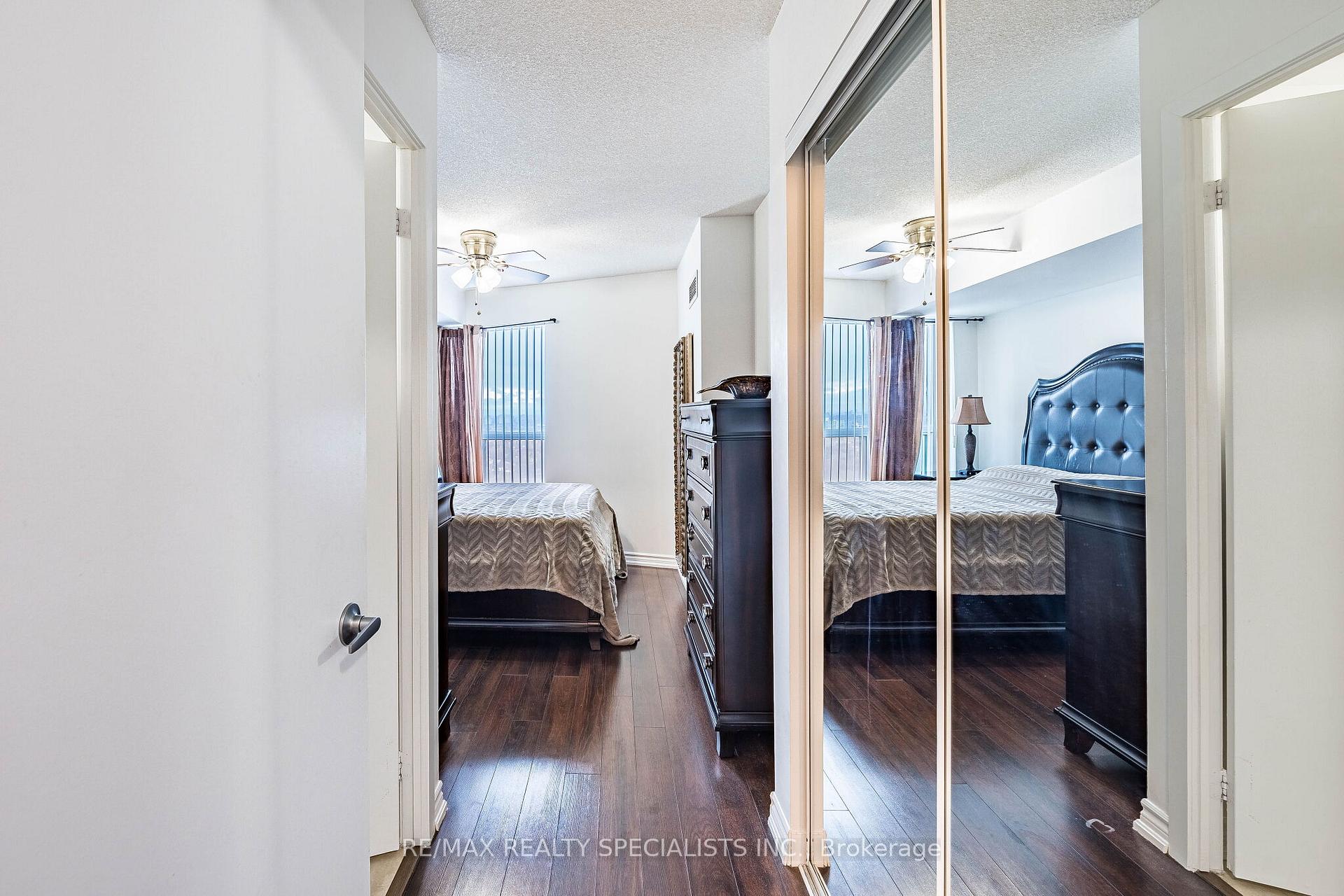 Photo 26 of Unit 2803, 38 Lee Centre Drive, Scarborough, Woburn — HOMEH