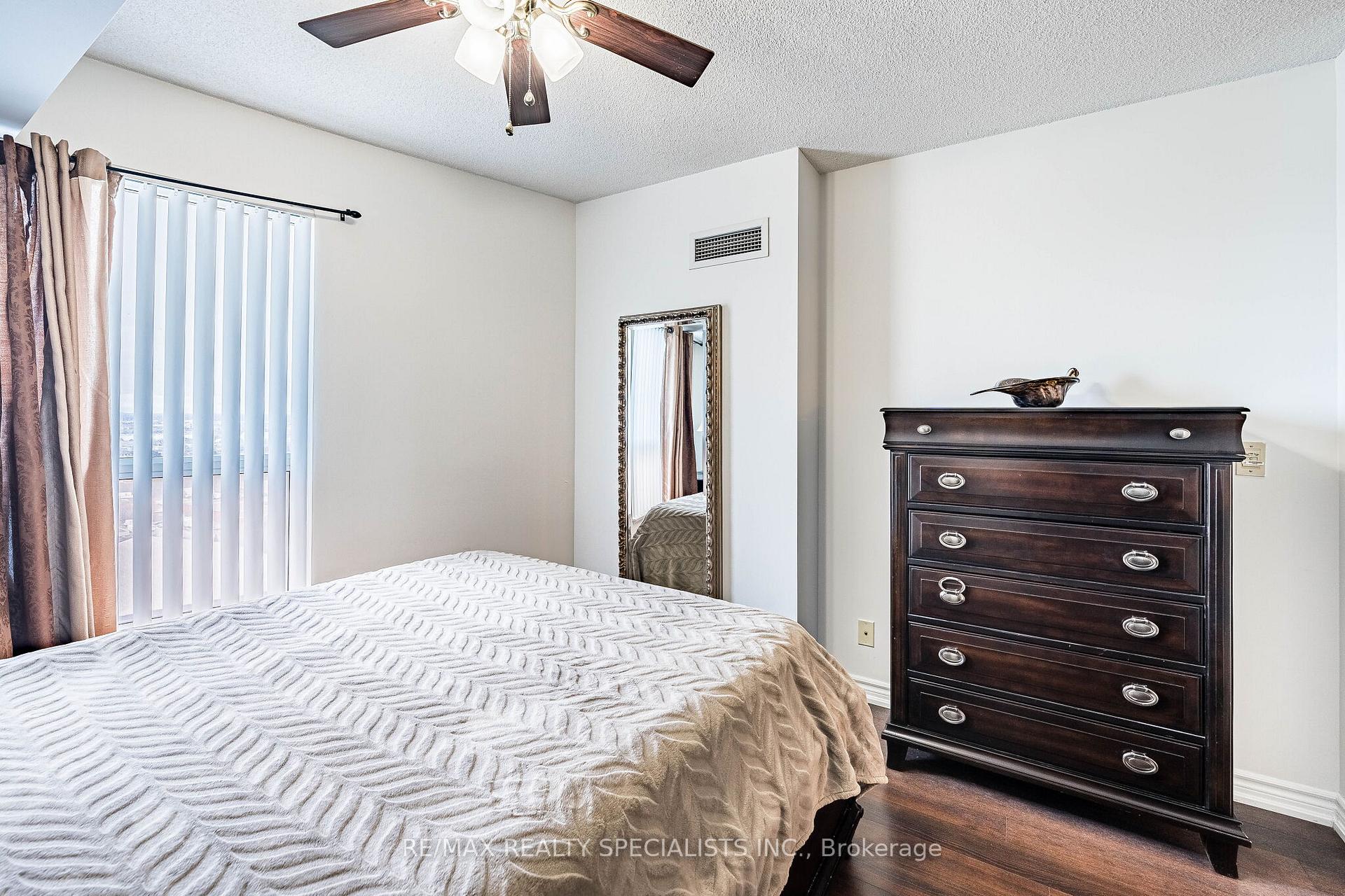 Photo 28 of Unit 2803, 38 Lee Centre Drive, Scarborough, Woburn — HOMEH