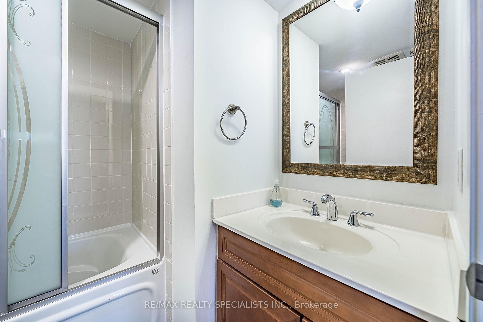 Photo 35 of Unit 2803, 38 Lee Centre Drive, Scarborough, Woburn — HOMEH