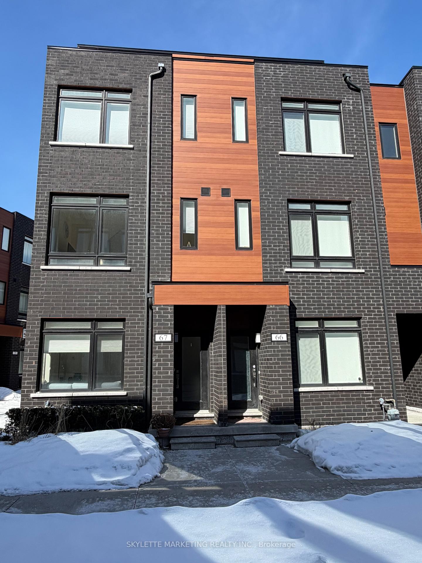 Photo 1 of Unit 67, 370B Red Maple Road, Richmond Hill, Langstaff — HOMEH