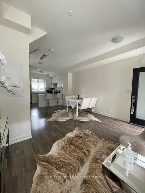 Photo 3 of Unit 67, 370B Red Maple Road, Richmond Hill, Langstaff — HOMEH