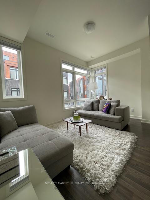 Photo 10 of Unit 67, 370B Red Maple Road, Richmond Hill, Langstaff — HOMEH