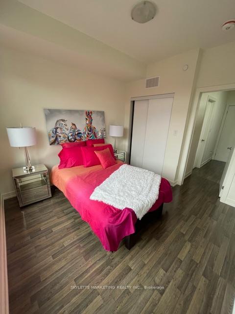 Photo 16 of Unit 67, 370B Red Maple Road, Richmond Hill, Langstaff — HOMEH