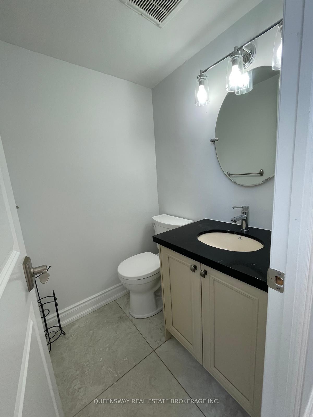 Photo 9 of Unit 504, 10 Edgecliff Golfway, Toronto, Flemingdon Park — HOMEH