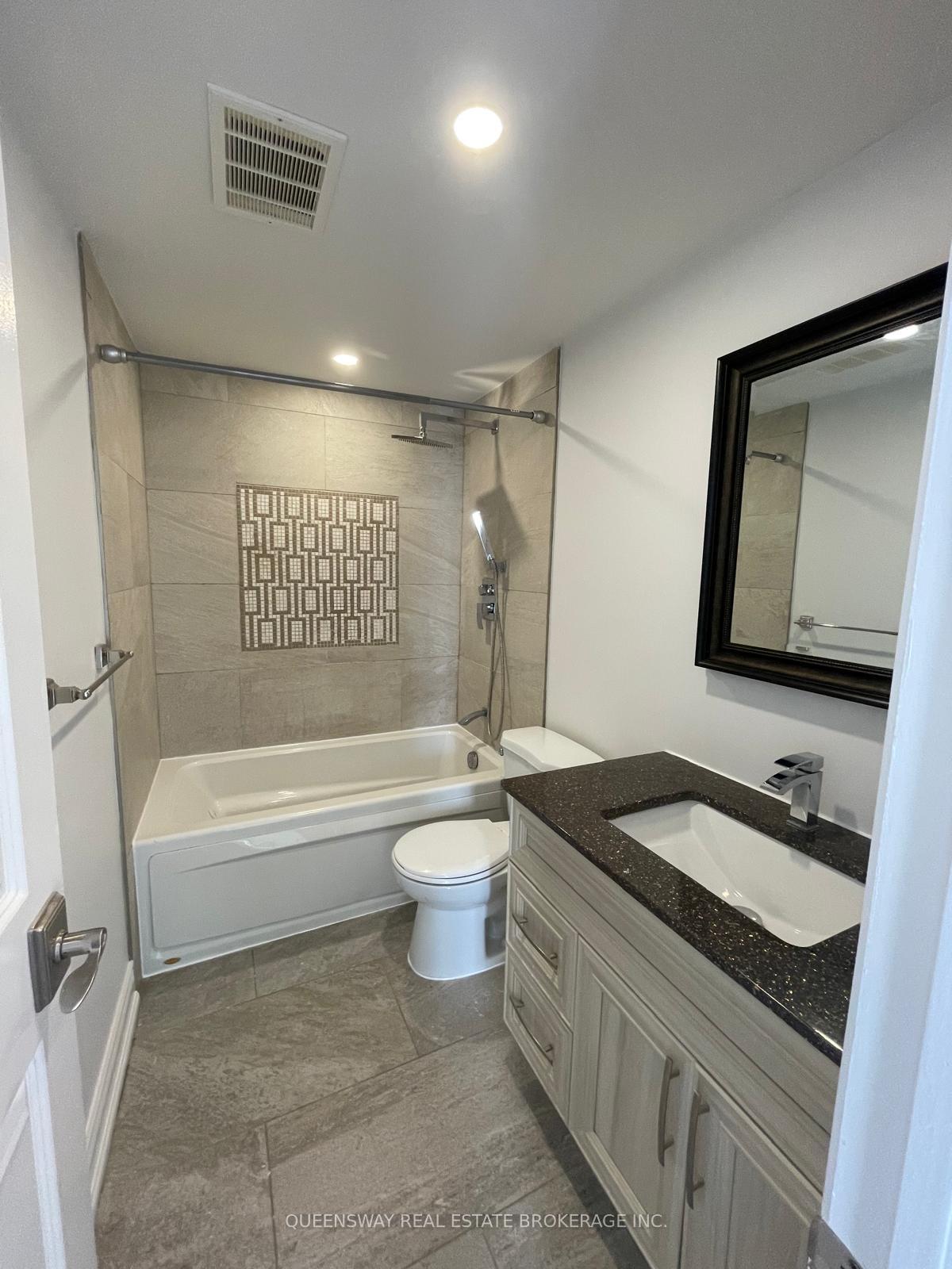 Photo 10 of Unit 504, 10 Edgecliff Golfway, Toronto, Flemingdon Park — HOMEH