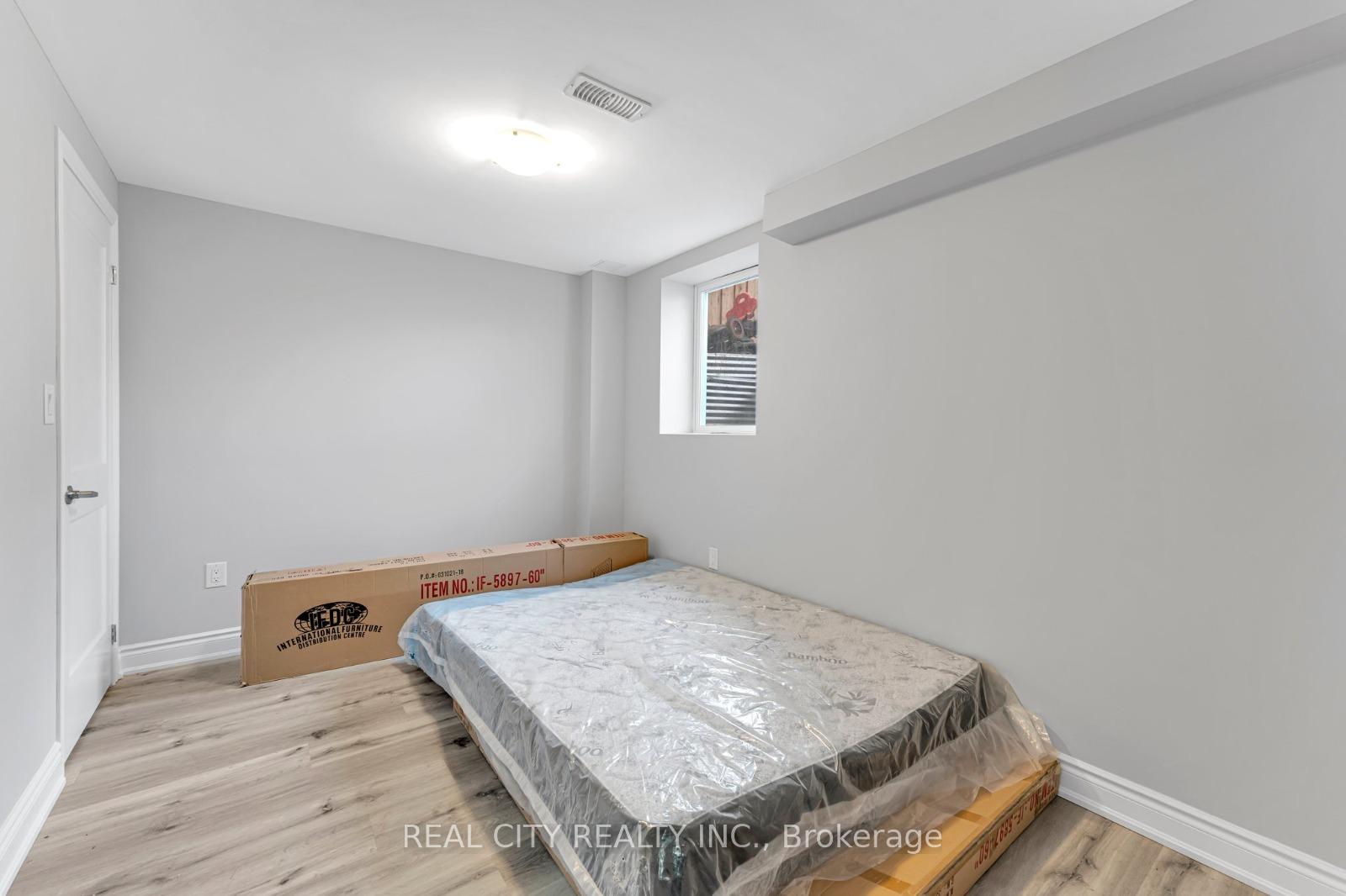 Photo 3 of Unit #bsmnt, 106 Benadir Avenue, Caledon, Rural Caledon — HOMEH