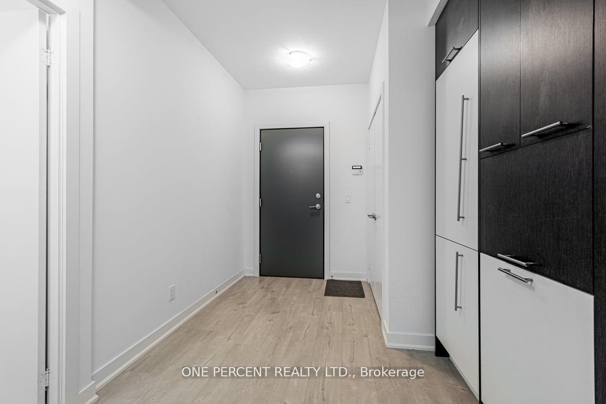 Photo 2 of Unit 426, 30 Nelson Street, Toronto, Waterfront Communities — HOMEH