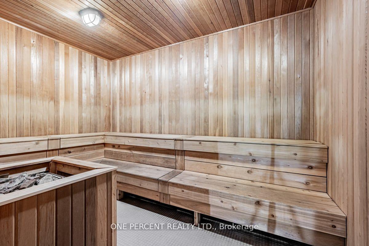 Photo 16 of Unit 426, 30 Nelson Street, Toronto, Waterfront Communities — HOMEH