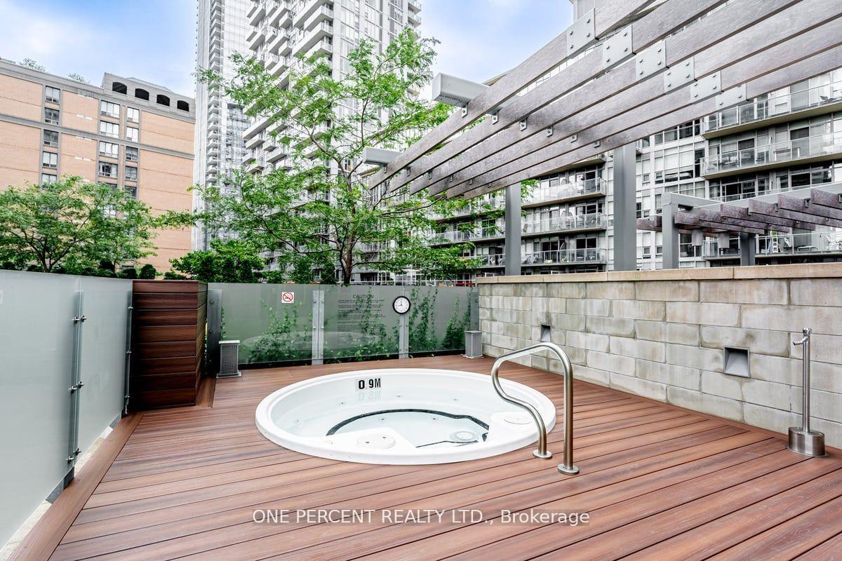 Photo 24 of Unit 426, 30 Nelson Street, Toronto, Waterfront Communities — HOMEH