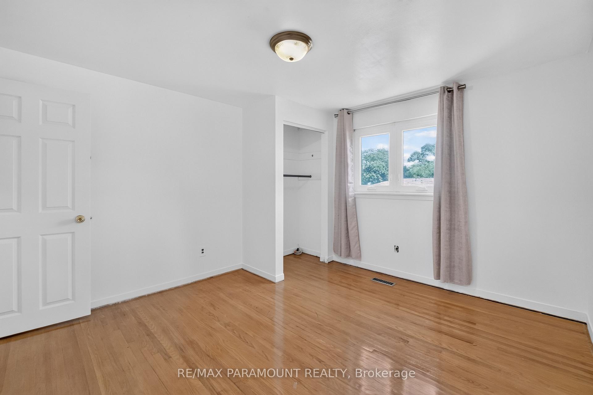 Photo 18 of 47 Cloverdale Drive, Brampton, Avondale — HOMEH