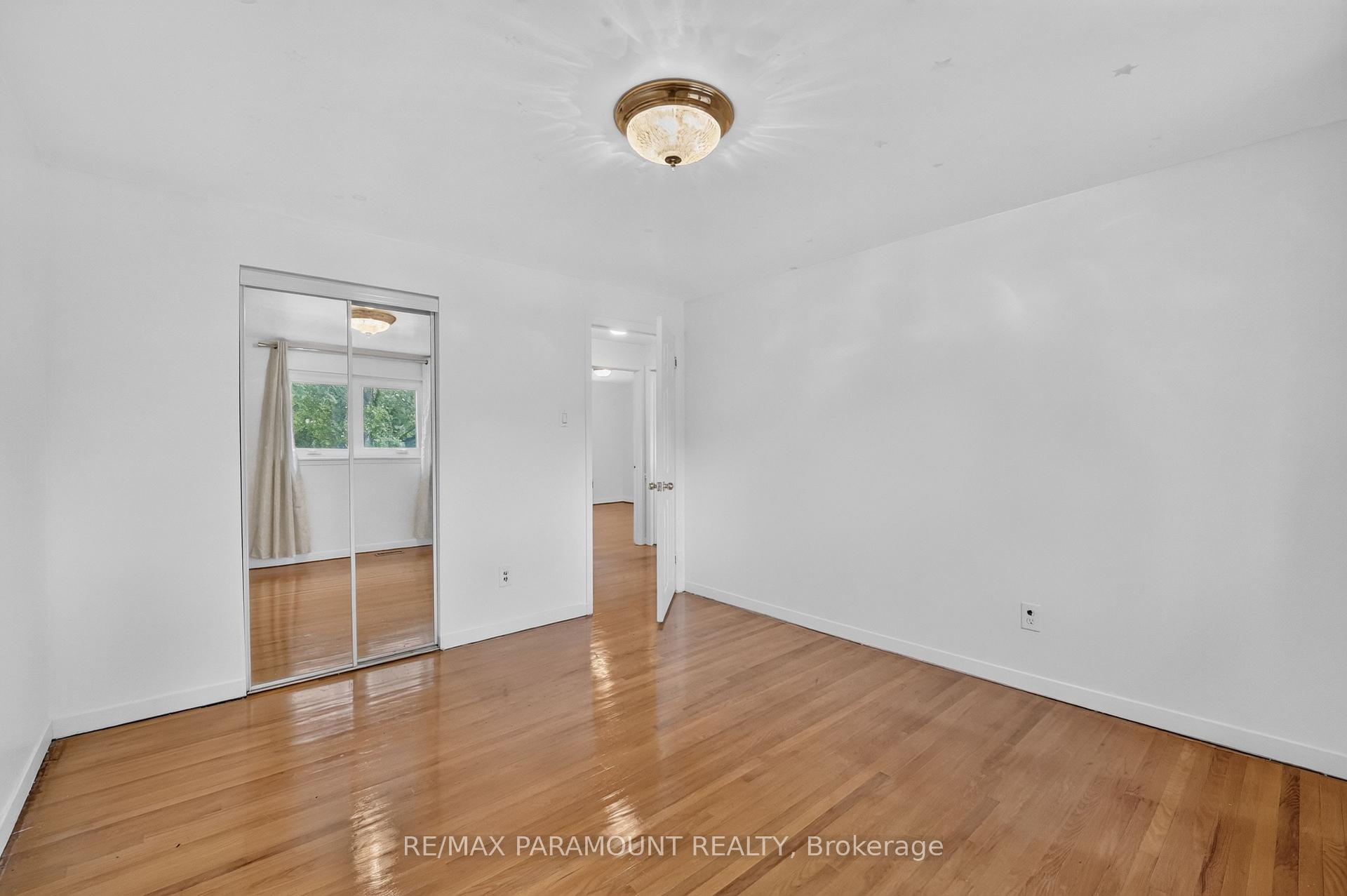 Photo 22 of 47 Cloverdale Drive, Brampton, Avondale — HOMEH