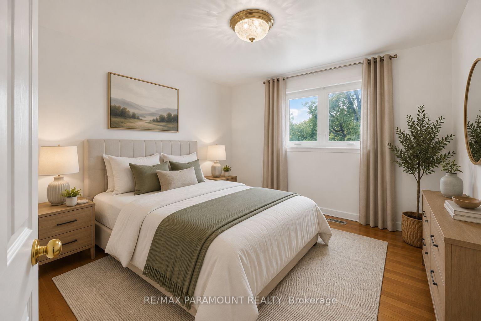 Photo 23 of 47 Cloverdale Drive, Brampton, Avondale — HOMEH