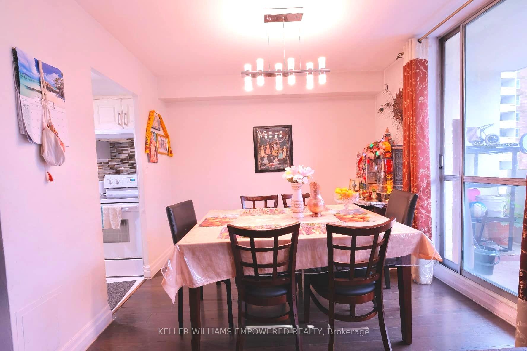 Photo 4 of Unit 2603, 1 Massey Square, Toronto, Crescent Town — HOMEH